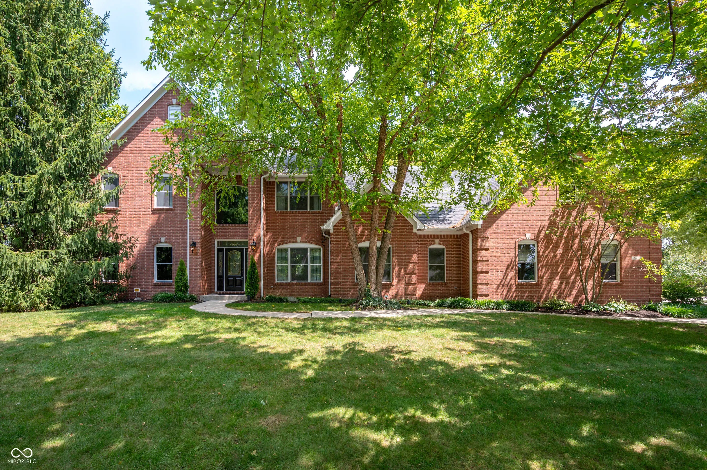 Photo of 5281 Oakbrook Drive Plainfield, IN 46168