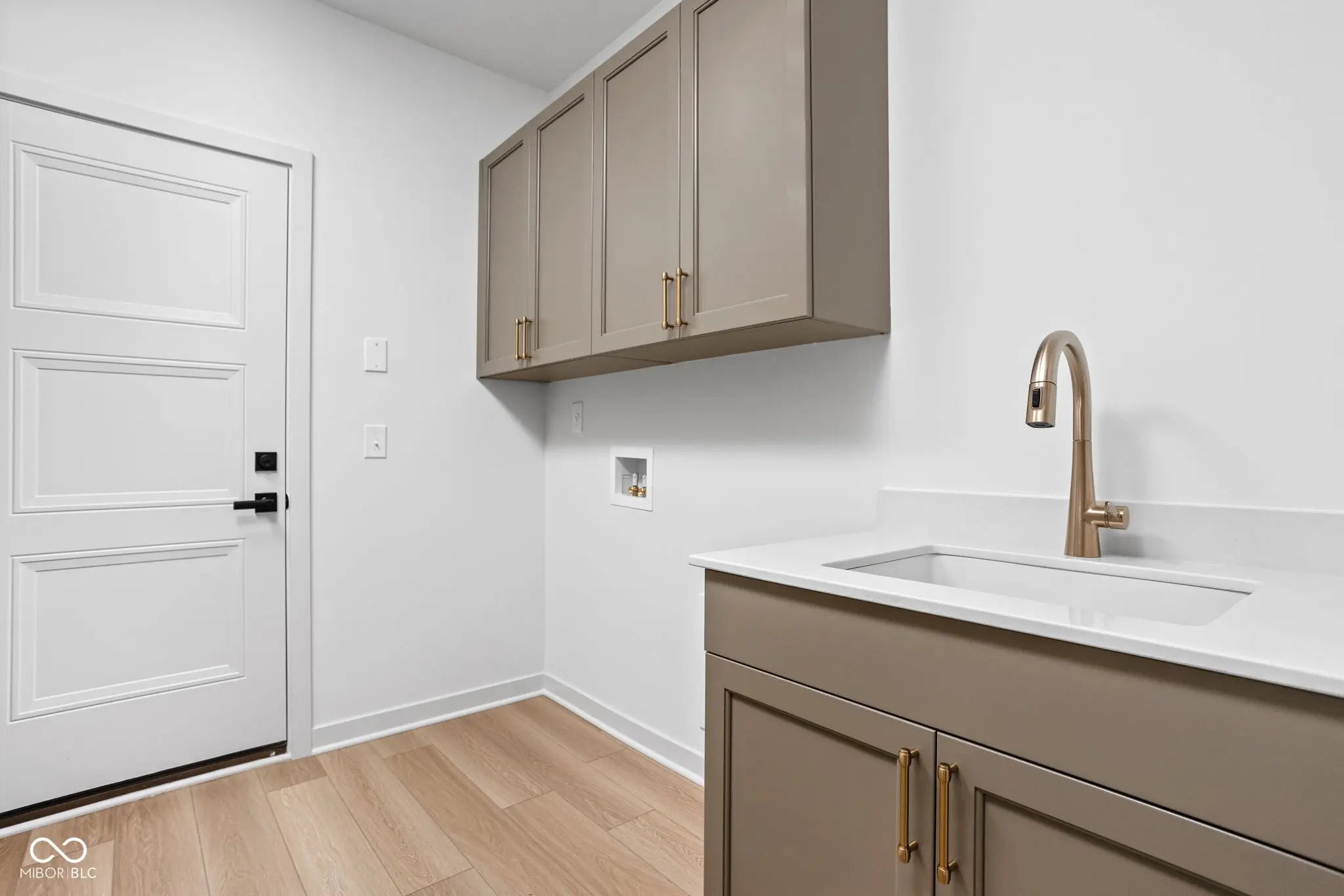 1677 Ties Way MLS 22054022 Midland photo 11