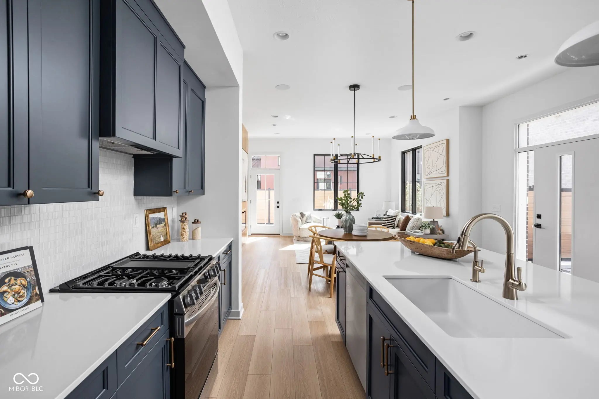 1677 Ties Way MLS 22054022 Midland photo 6