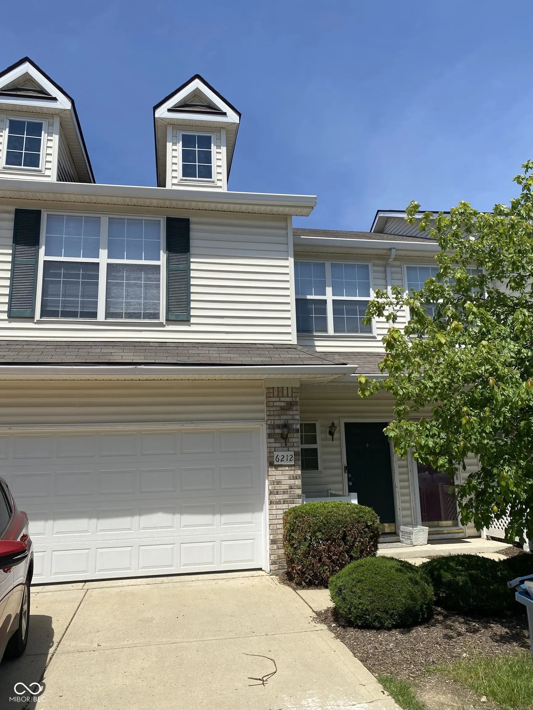 6212 Bishops Pond Lane, Indianapolis
