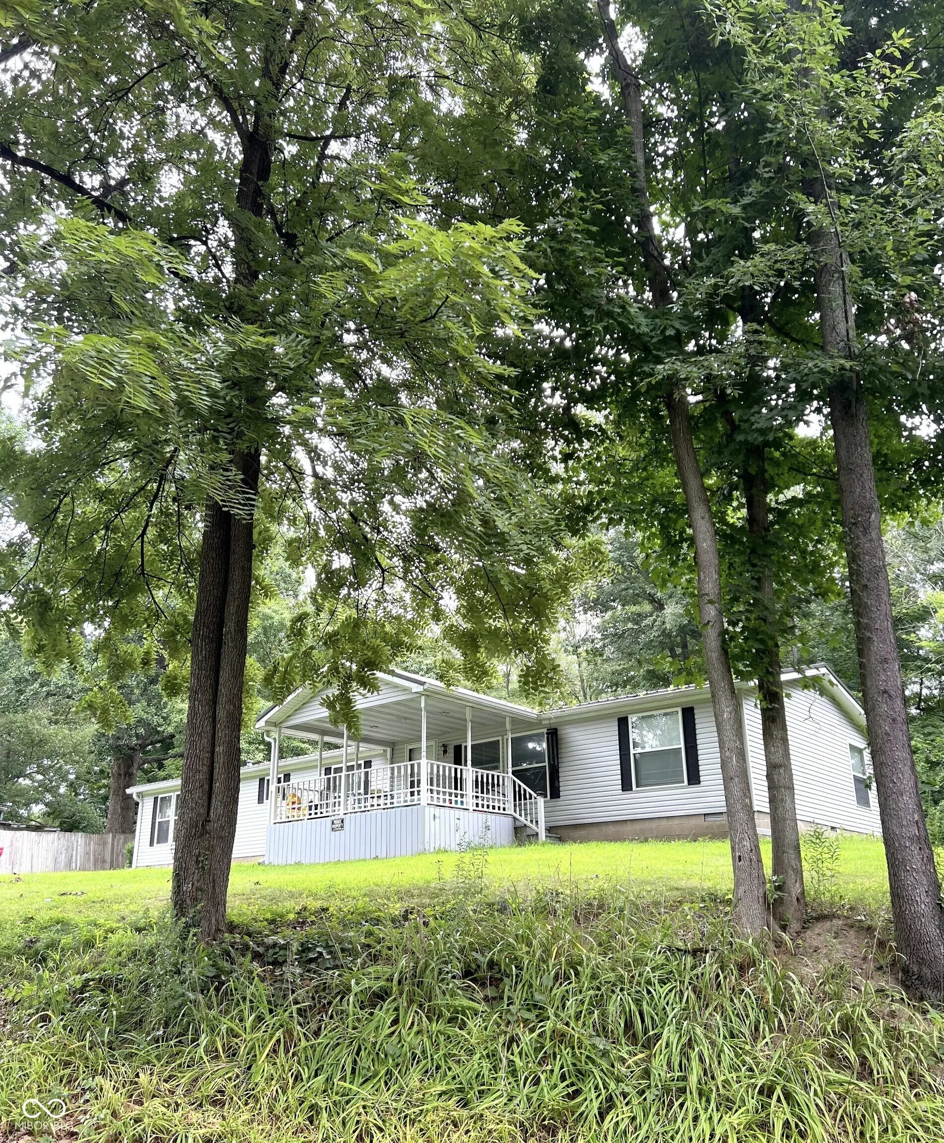 Photo of 1001 N Virginia Street Rockville, IN 47872