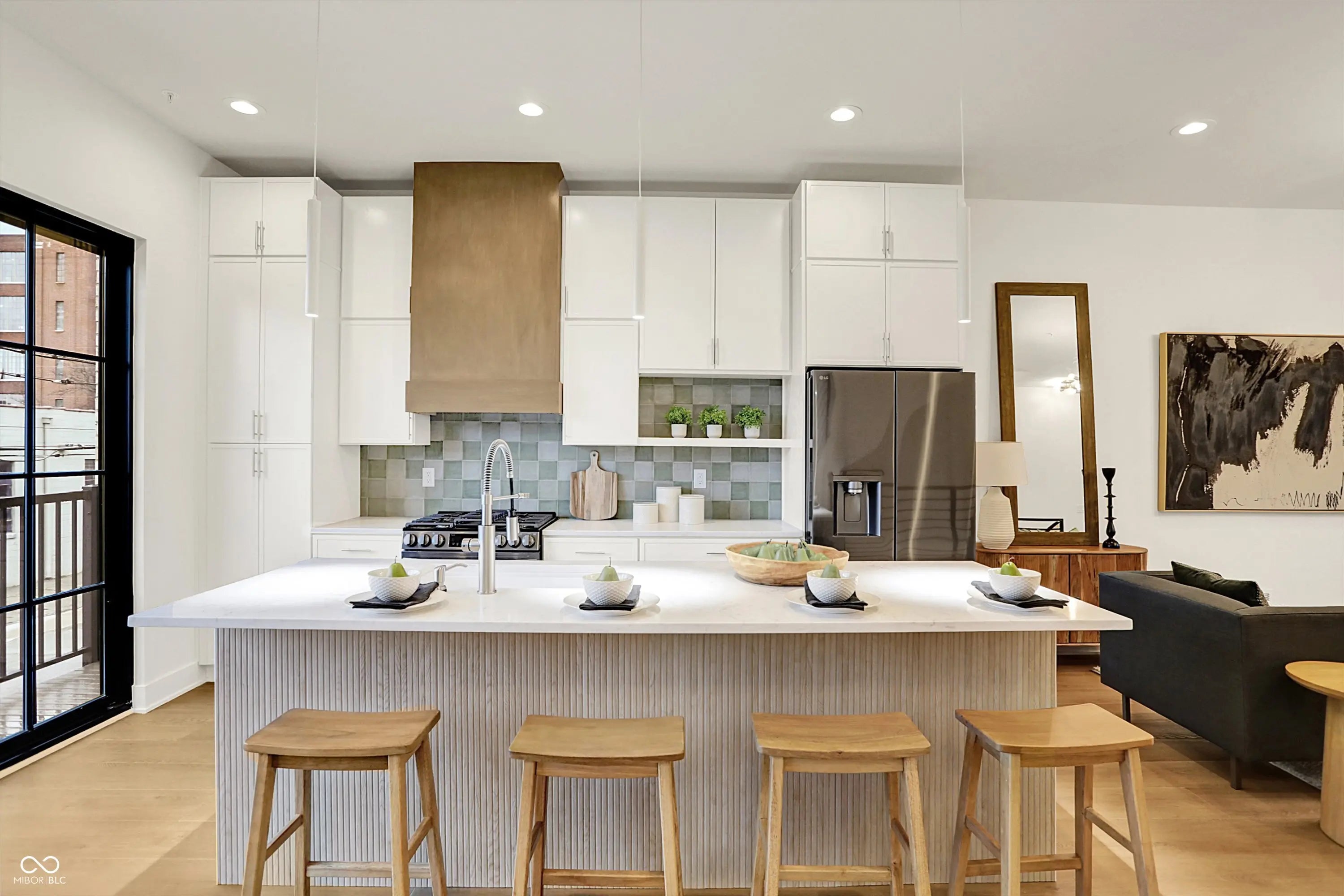 529 E North Street MLS 22054055 Liberty Place At Lockerbie Square photo 15