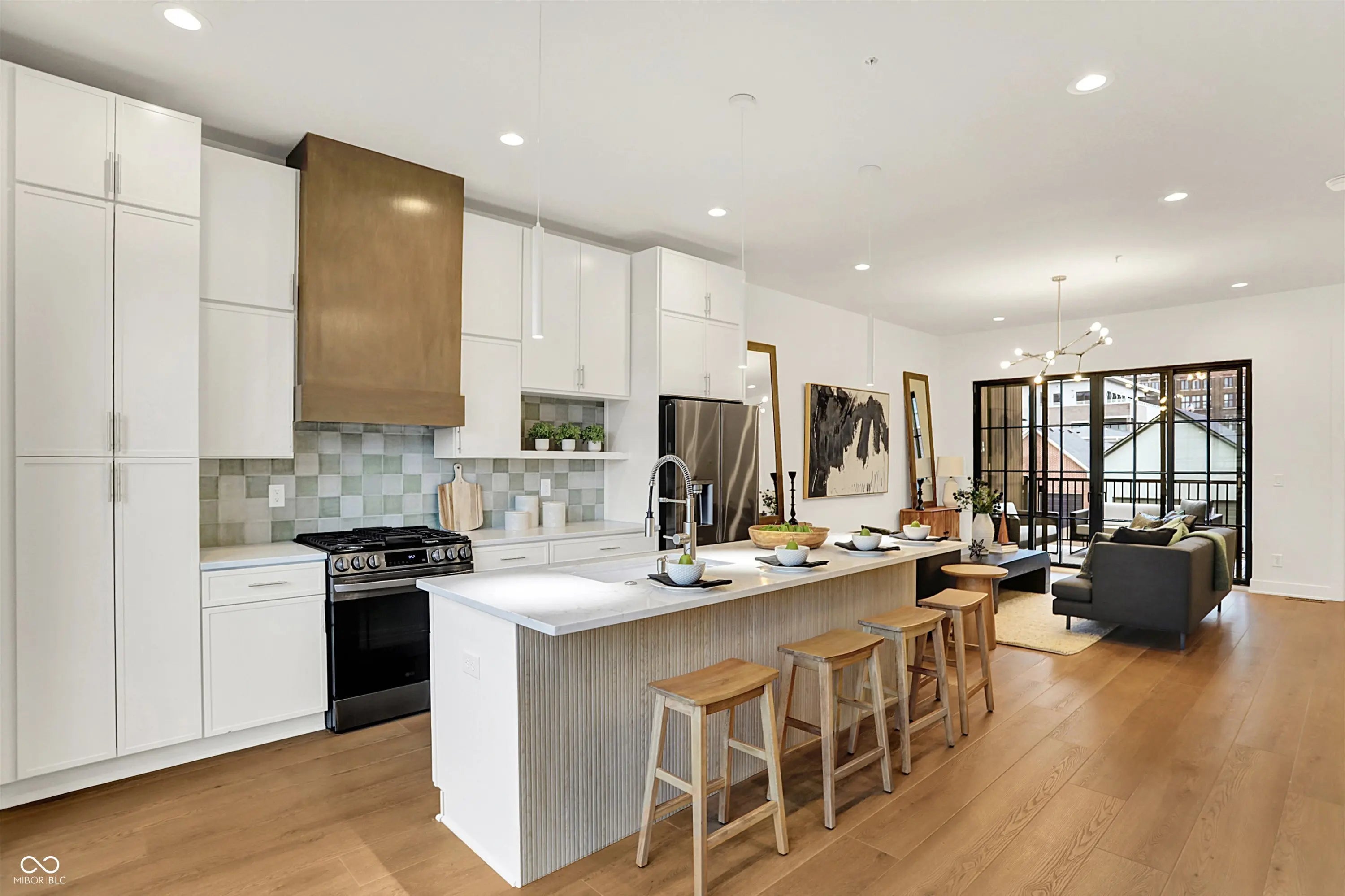 529 E North Street MLS 22054055 Liberty Place At Lockerbie Square photo 16