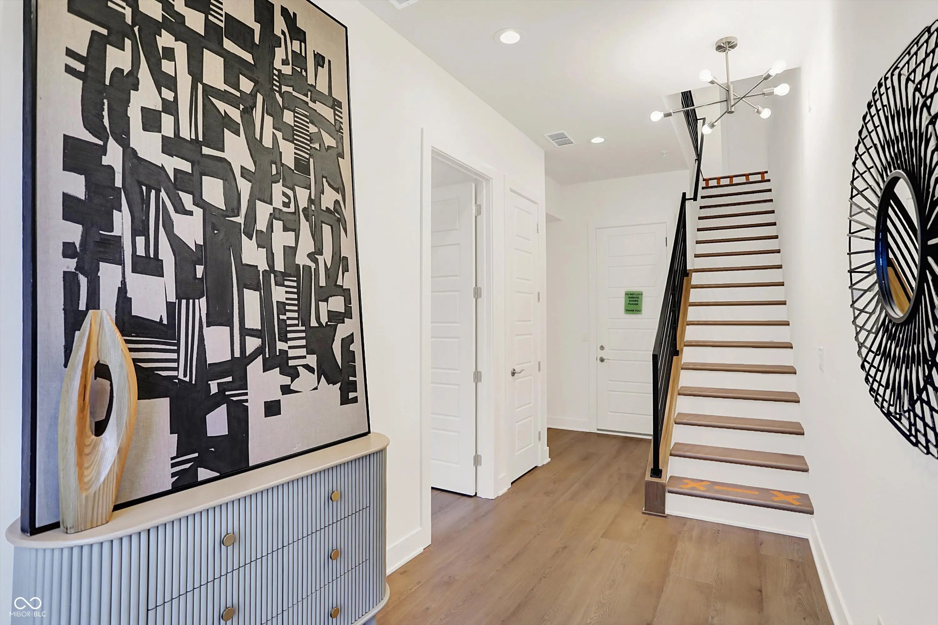 529 E North Street MLS 22054055 Liberty Place At Lockerbie Square photo 1