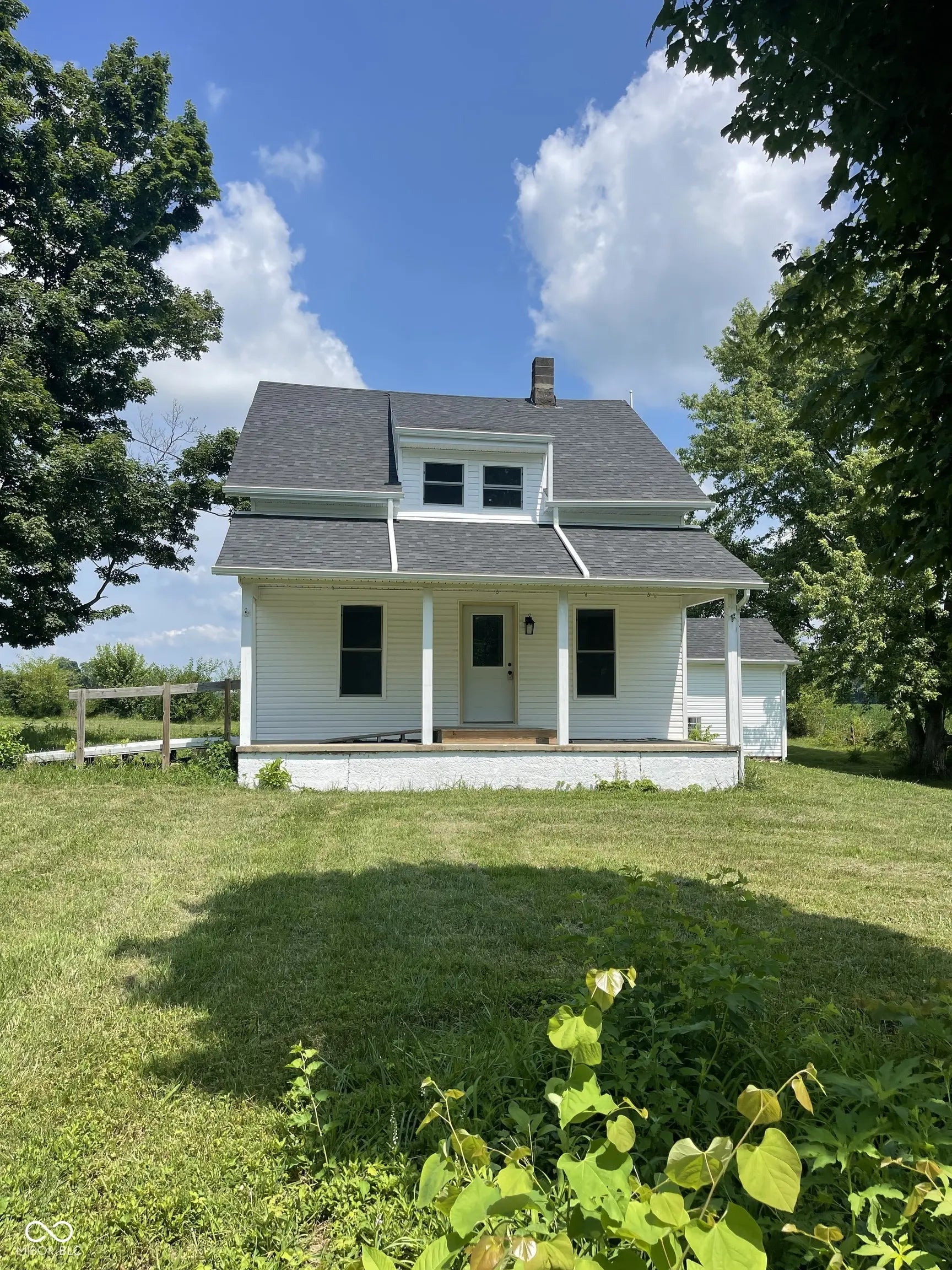 Photo of 5722 E Township Line Road West College Corner, IN 47003