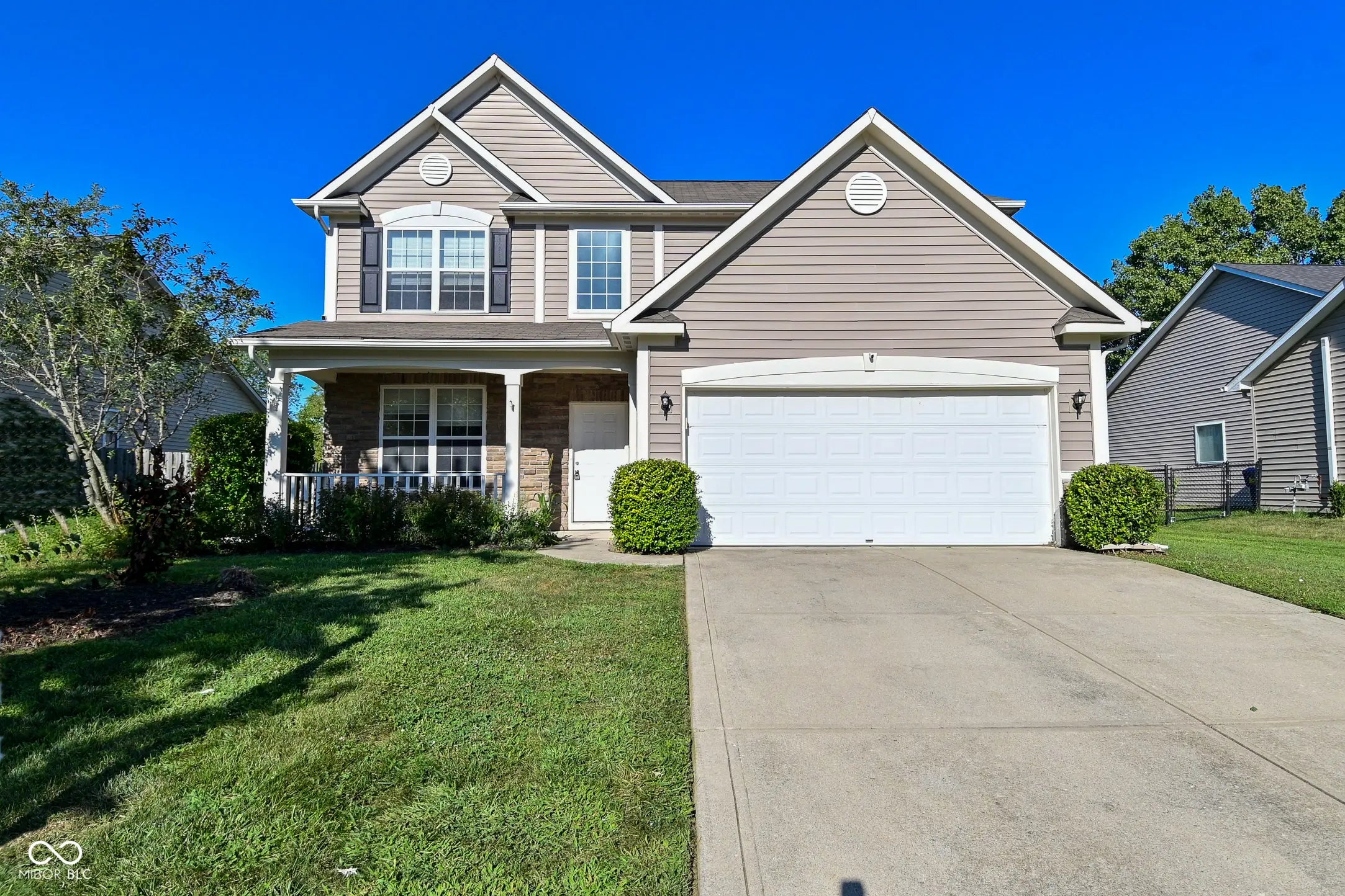 5890 Courtyard Crescent, Indianapolis