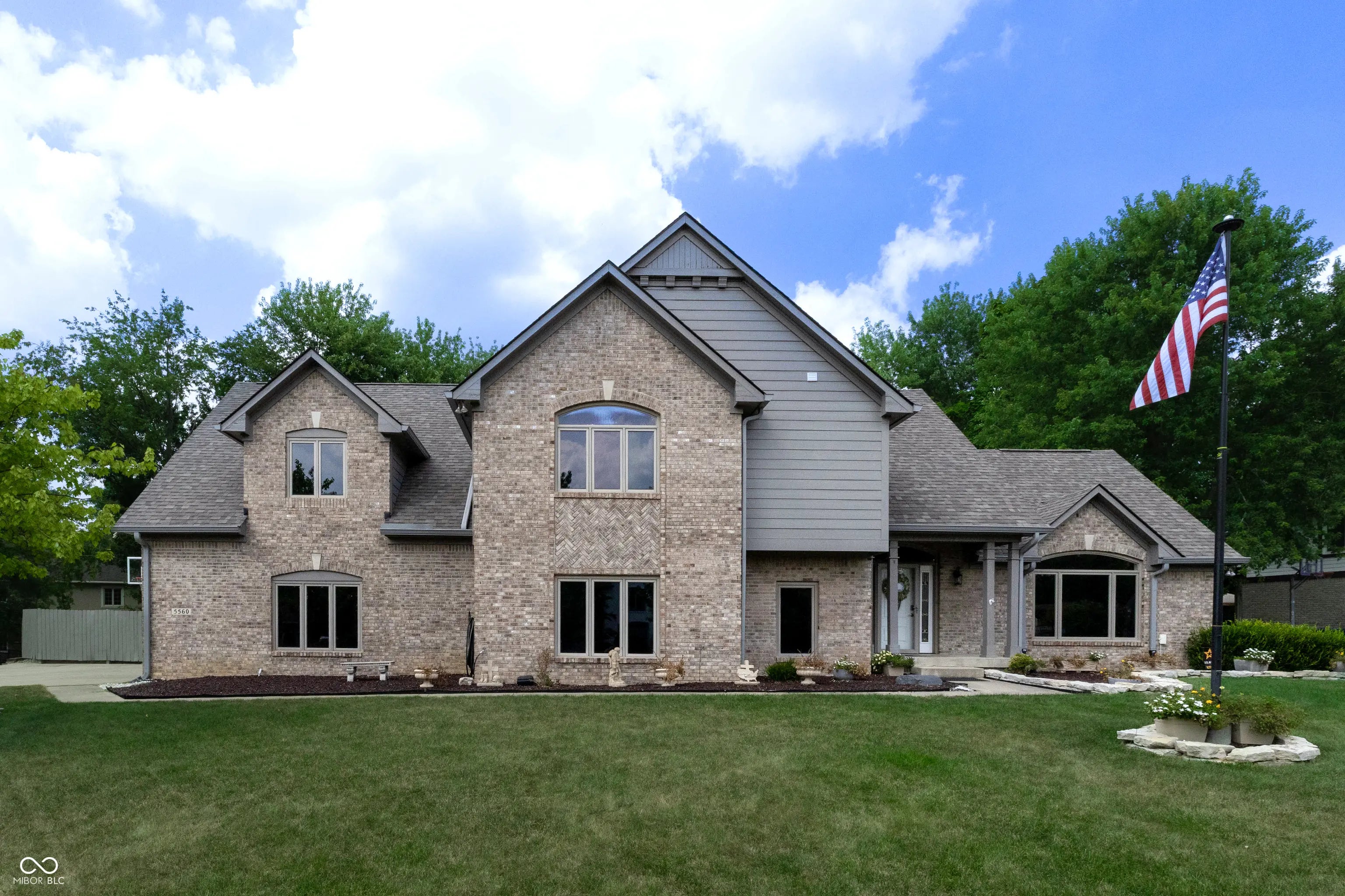 5560 Salem Drive N, Carmel