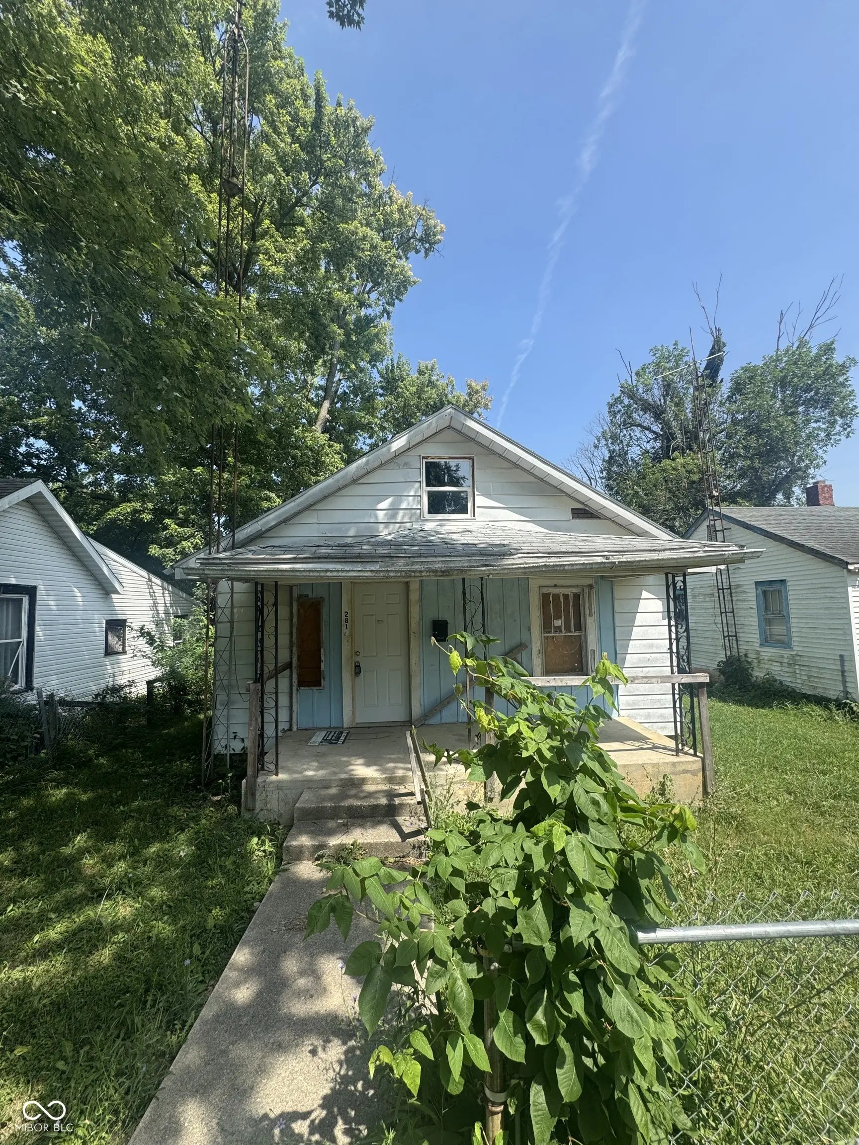 2814 S Pershing Drive, Muncie