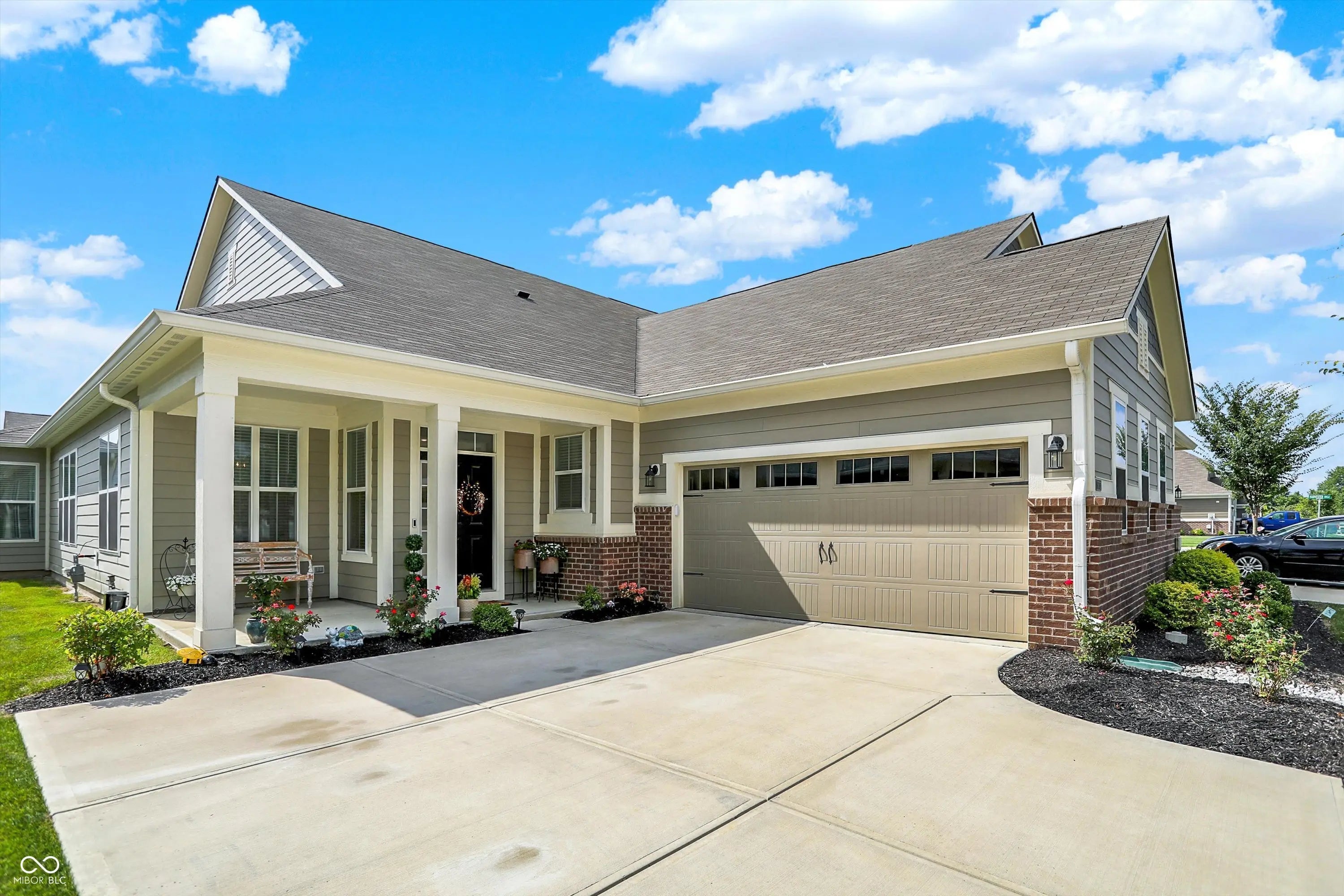 15737 Harvester Circle E, Noblesville
