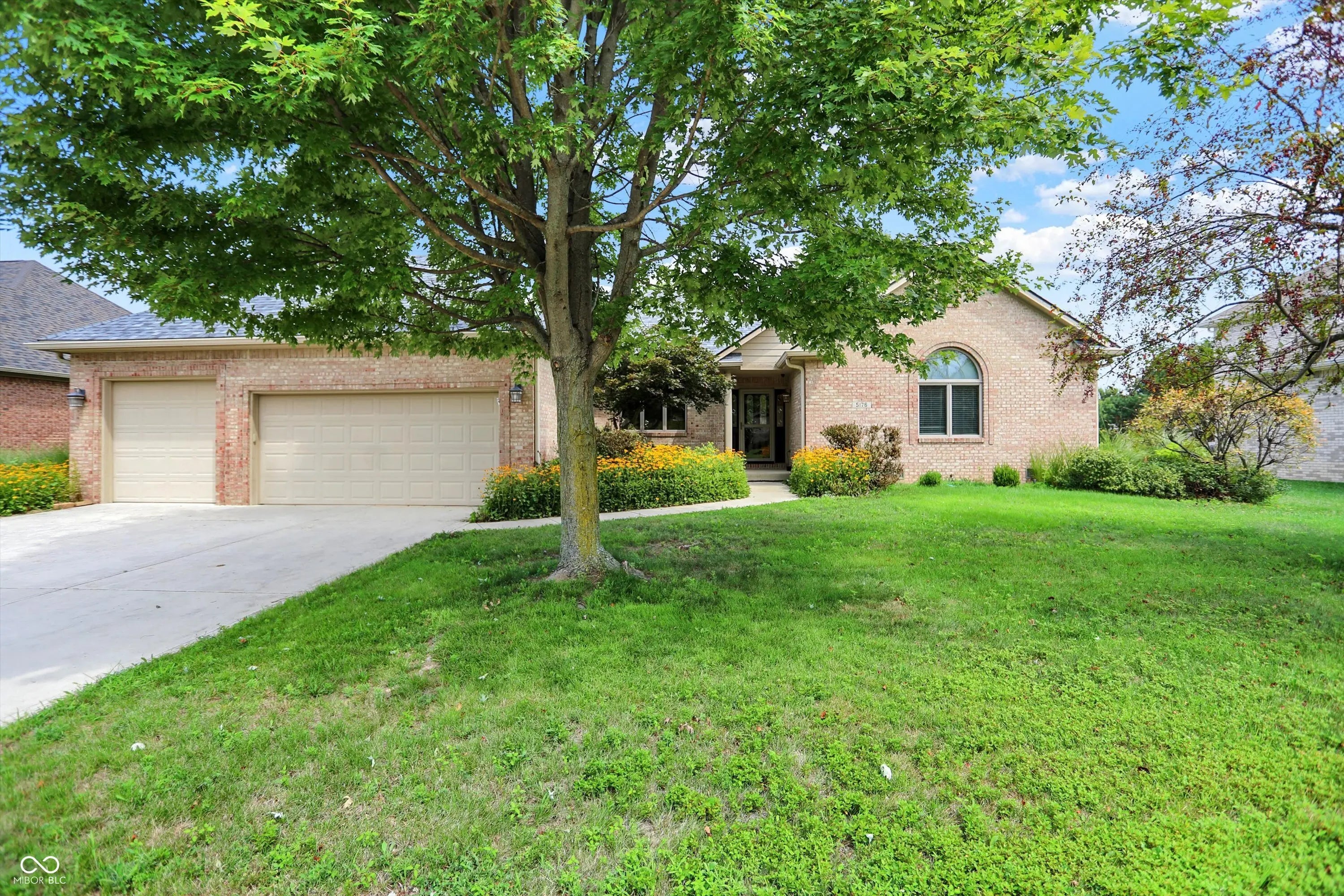 5176 Brooks Bend, Greenwood