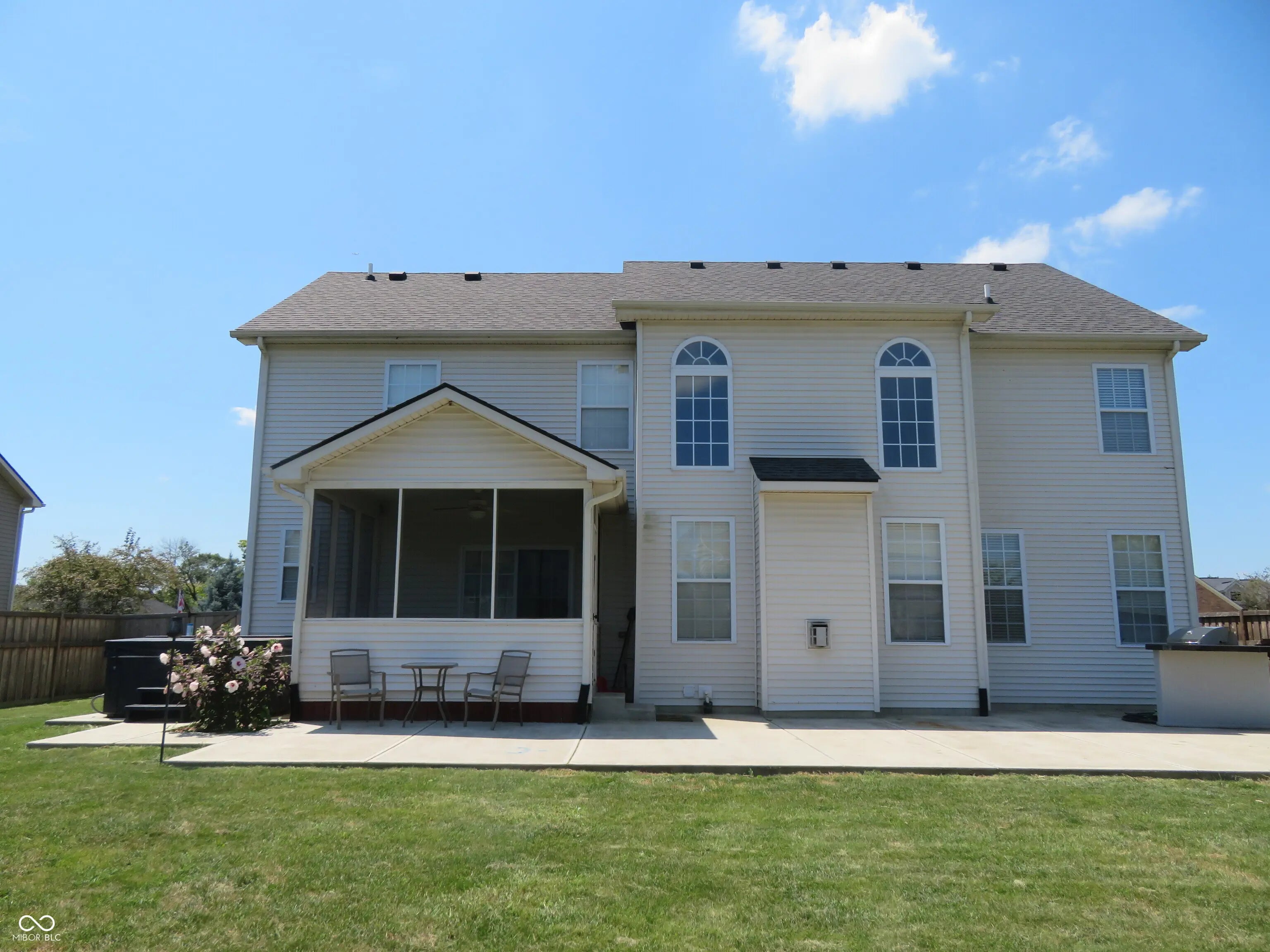 2131 Foxglove Drive MLS 22054366 Arailia photo 8