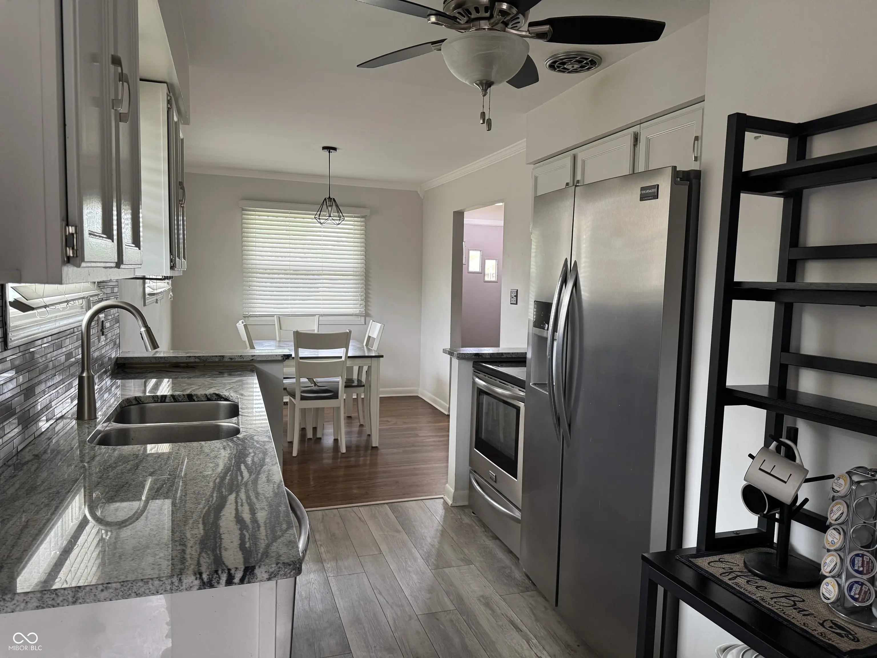 602 Memorial Drive MLS 22054393 South Grove photo 6