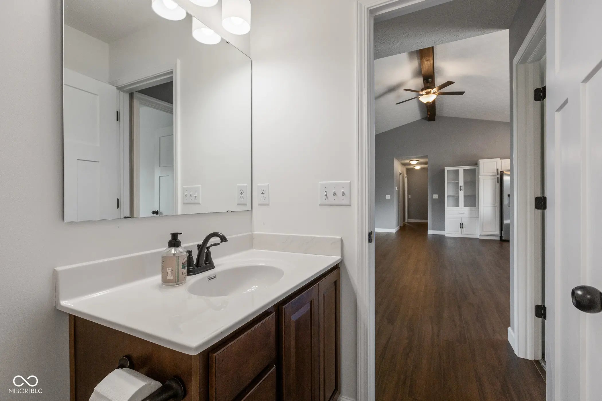 12969 E County Road 900 N MLS 22054411 Jackson photo 24