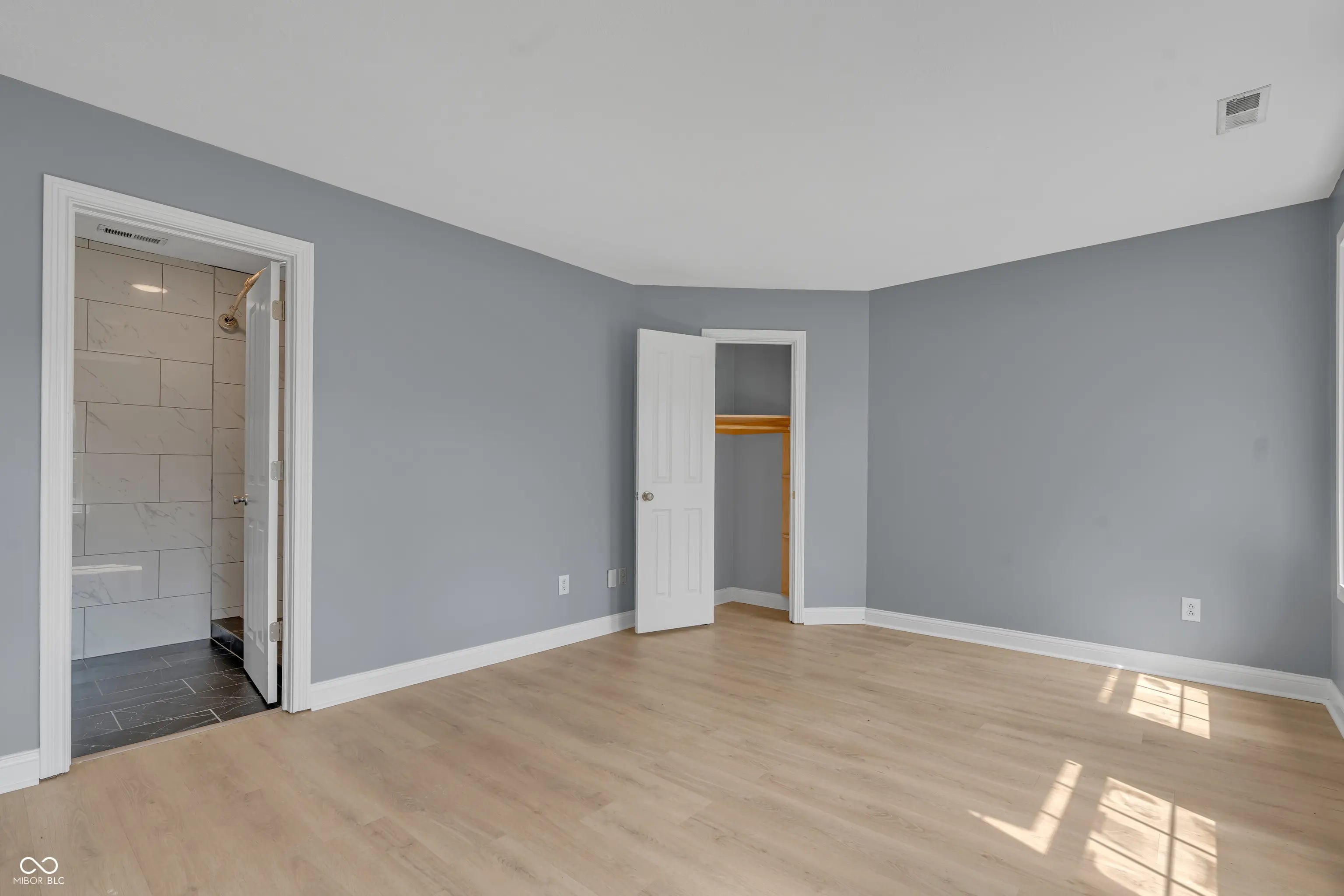 252 N New Jersey Street MLS 22054413 Firehouse Square photo 10