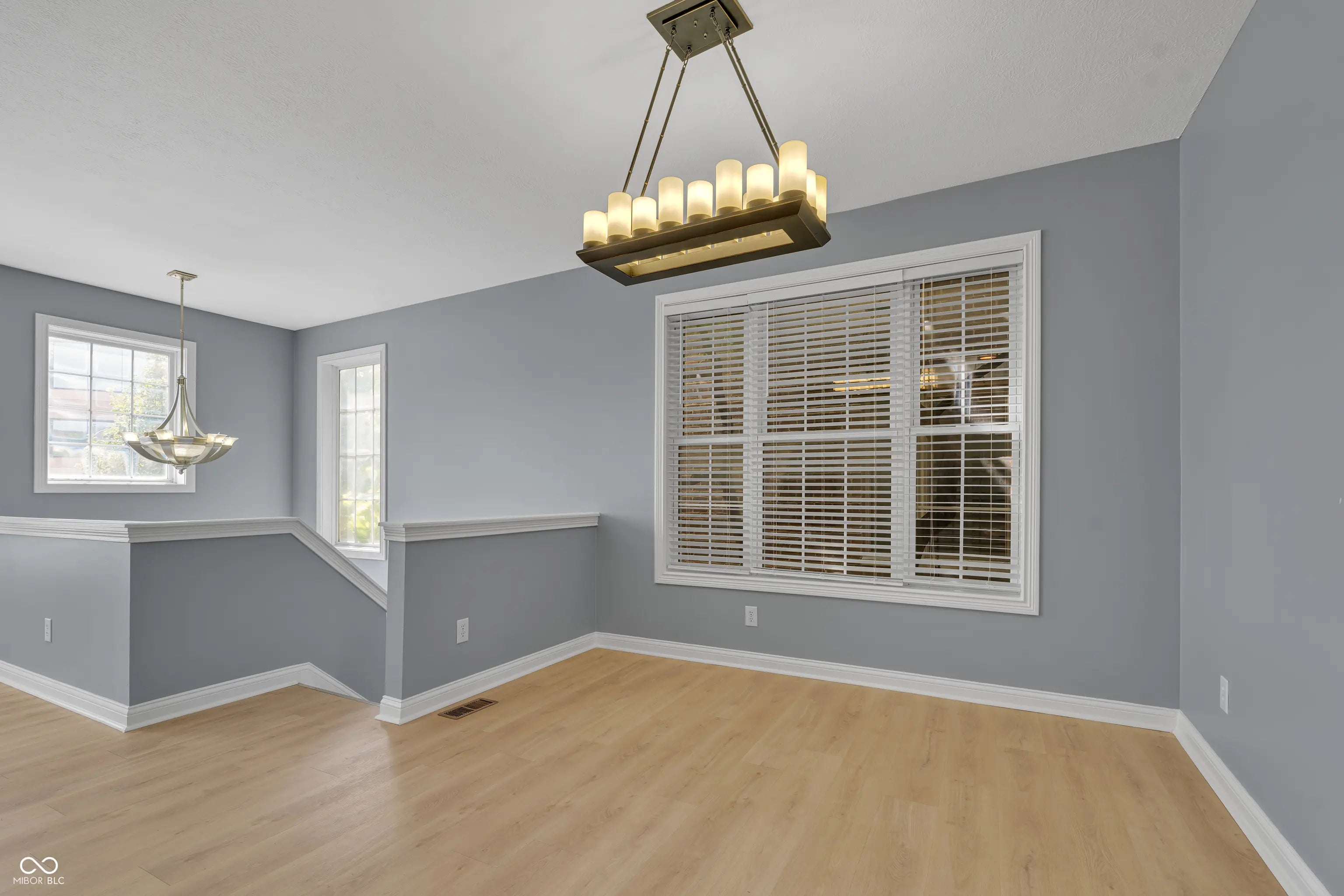 252 N New Jersey Street MLS 22054413 Firehouse Square photo 4