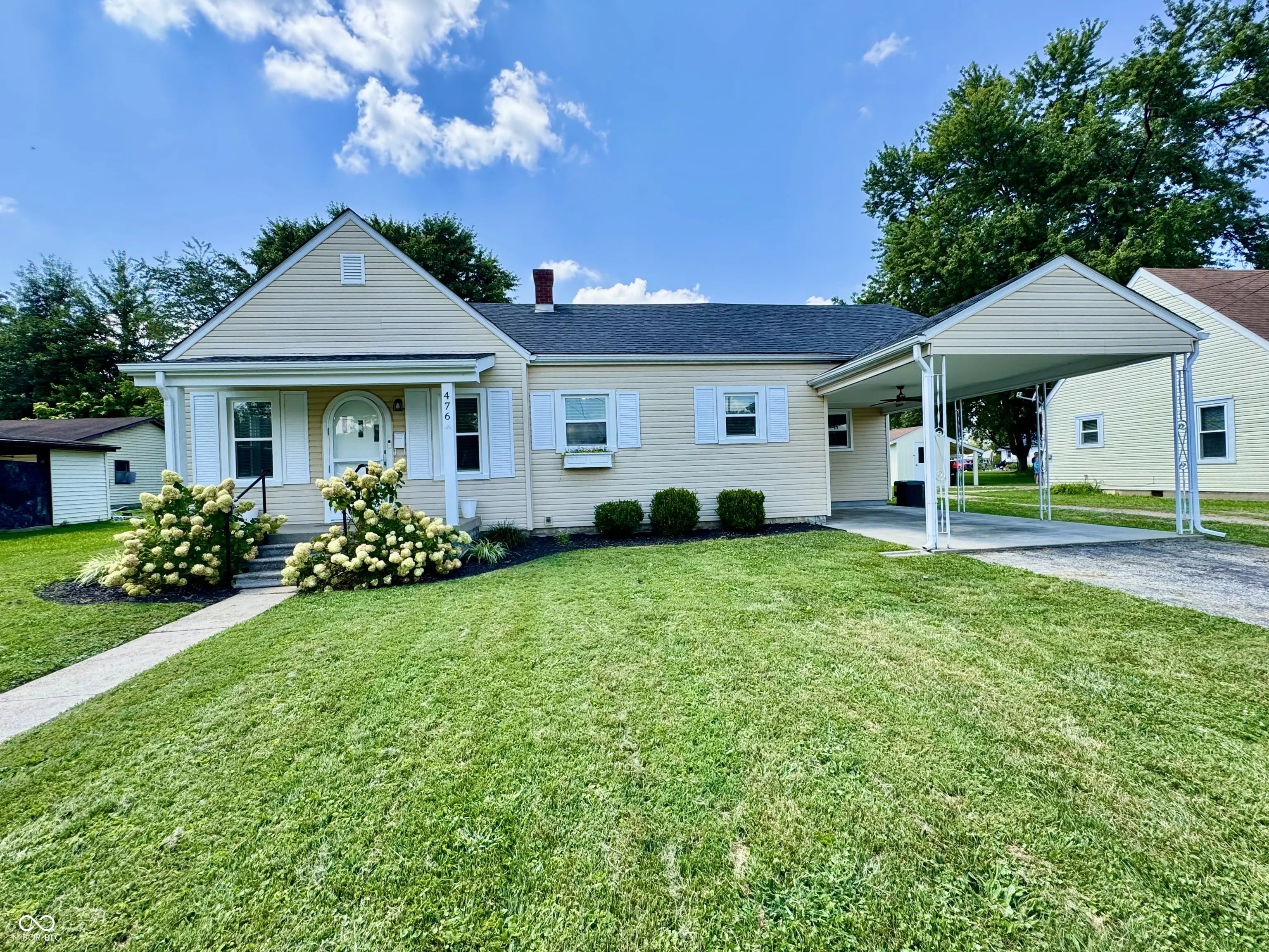 476 N Meridian Street, Scottsburg