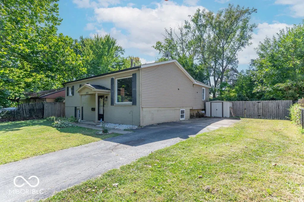 3202 Voigt Drive, Indianapolis