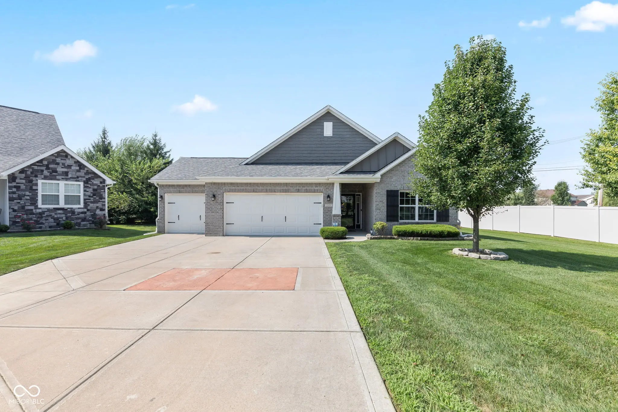 2121 Somerset Drive, Franklin