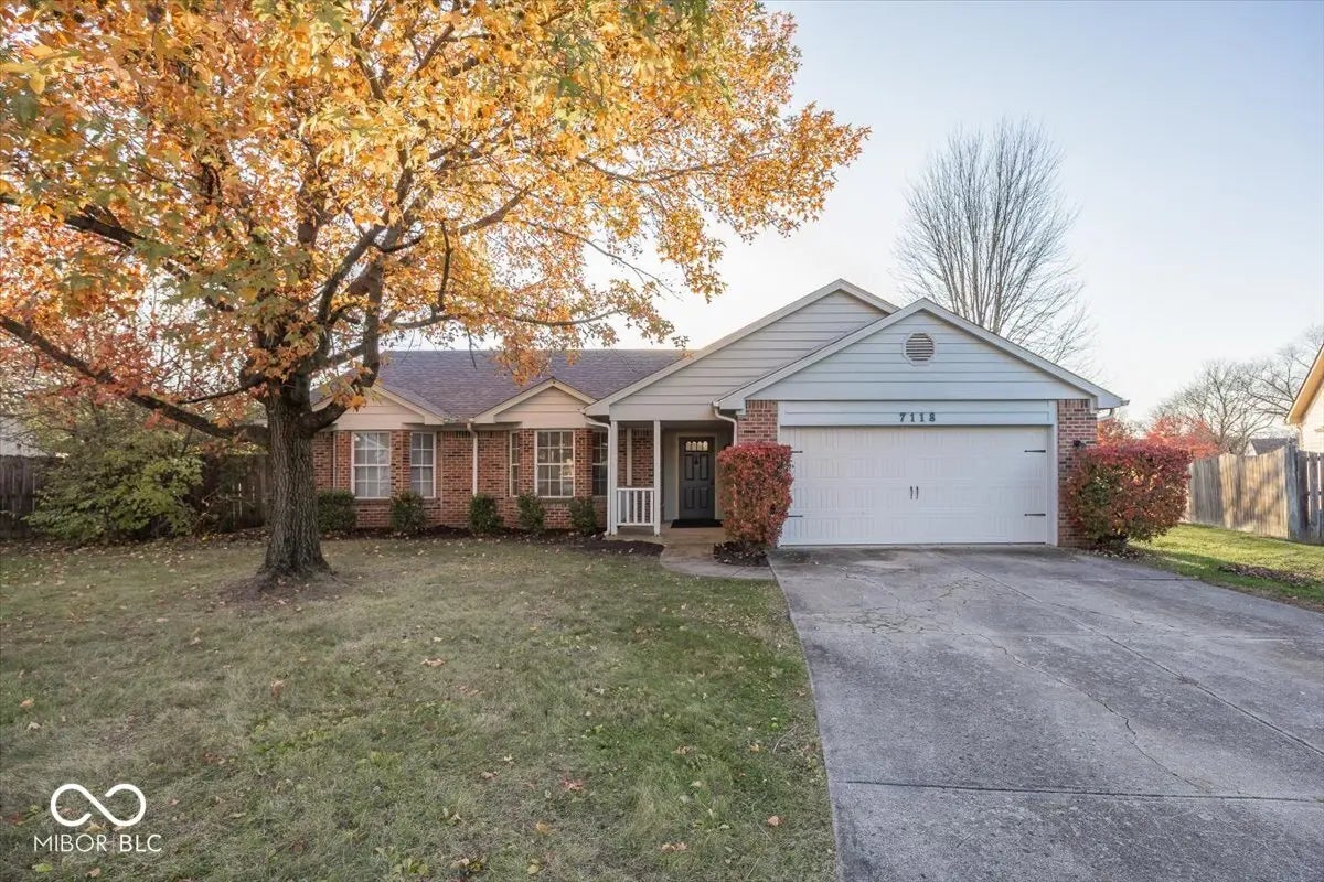Photo of 7118 White Oak Trail Indianapolis, IN 46236