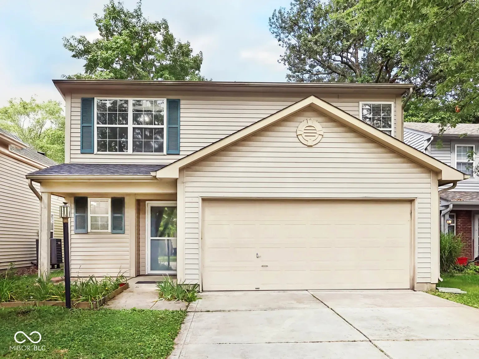 6002 Draycott Drive, Indianapolis
