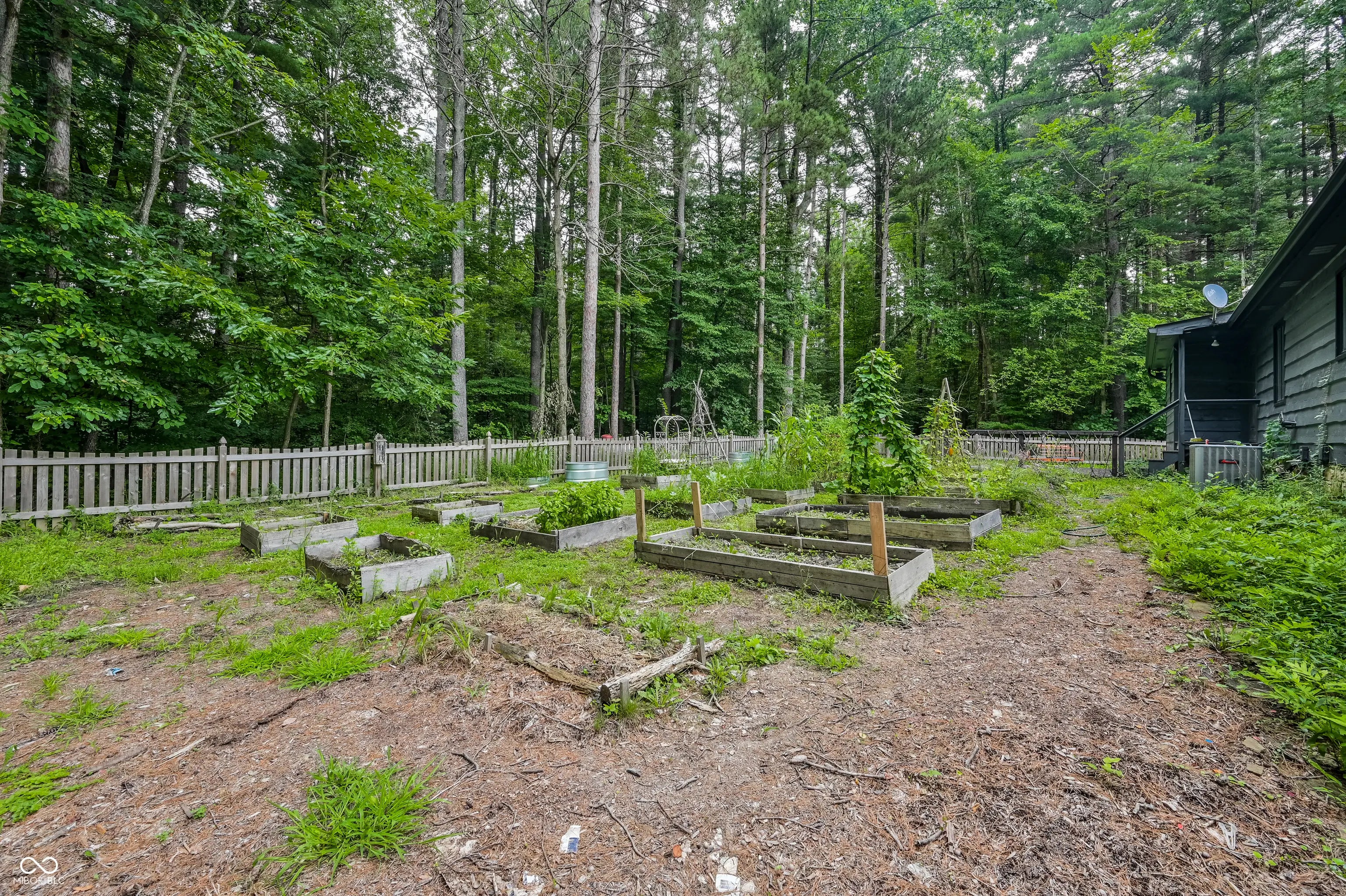 5994 Pine Tree Lane MLS 22054616 No Subdivision photo 48