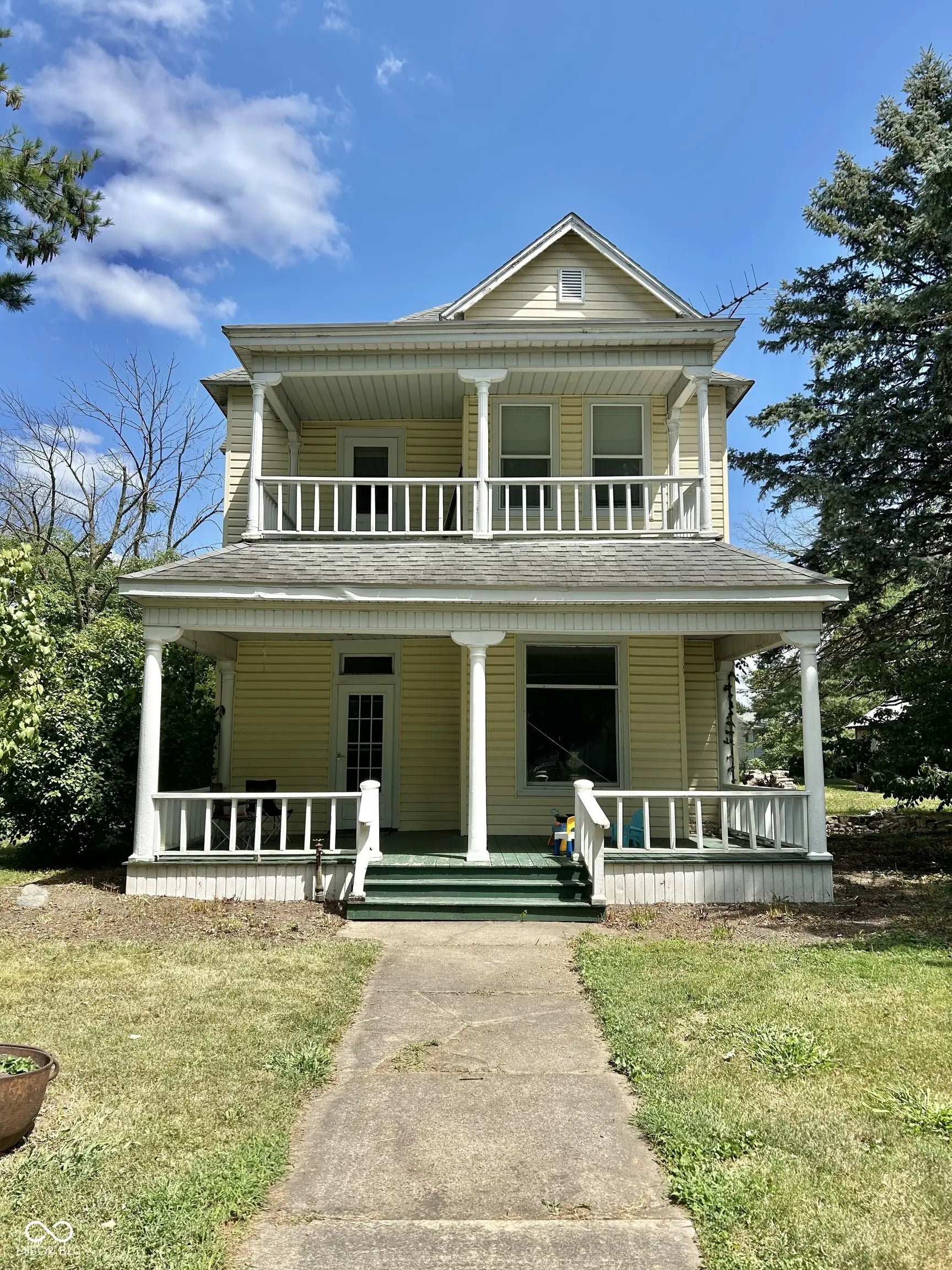 Photo of 260 N Maple Street Dana, IN 47847