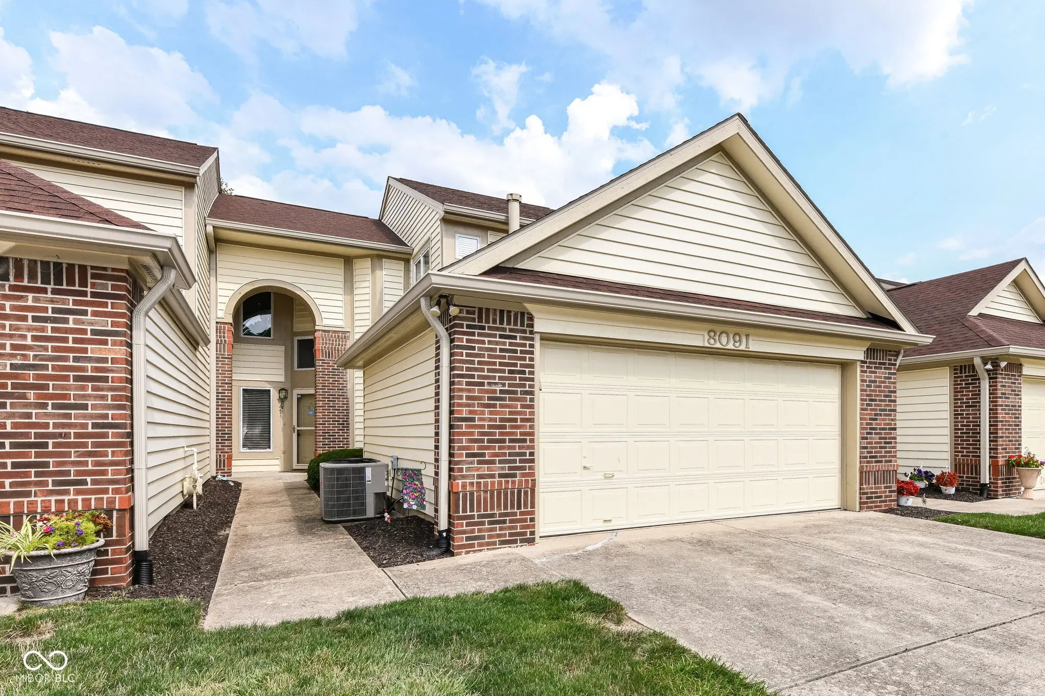 8091 Farmhurst Lane, Indianapolis