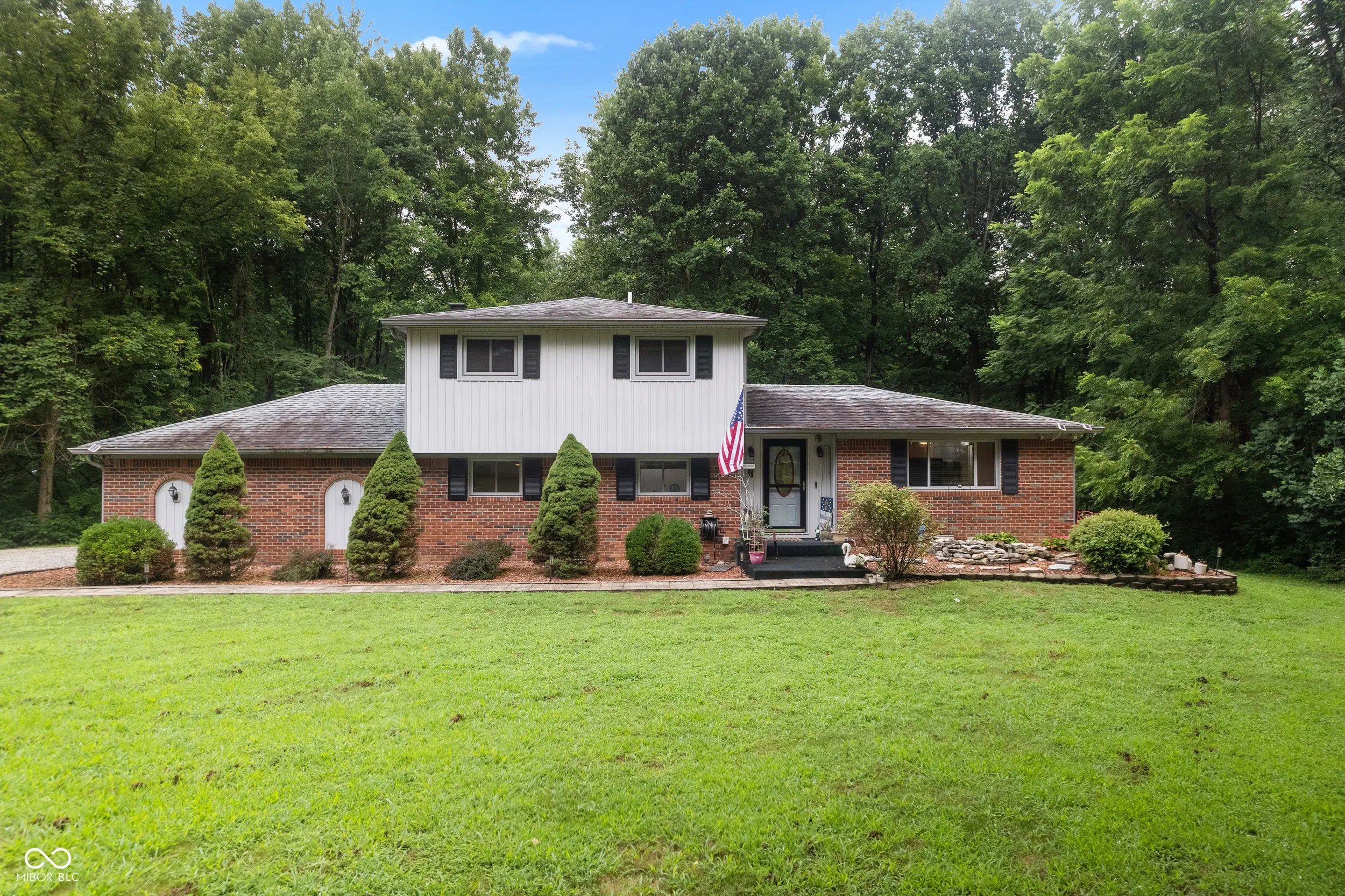 7502 Lion Drive, Nineveh