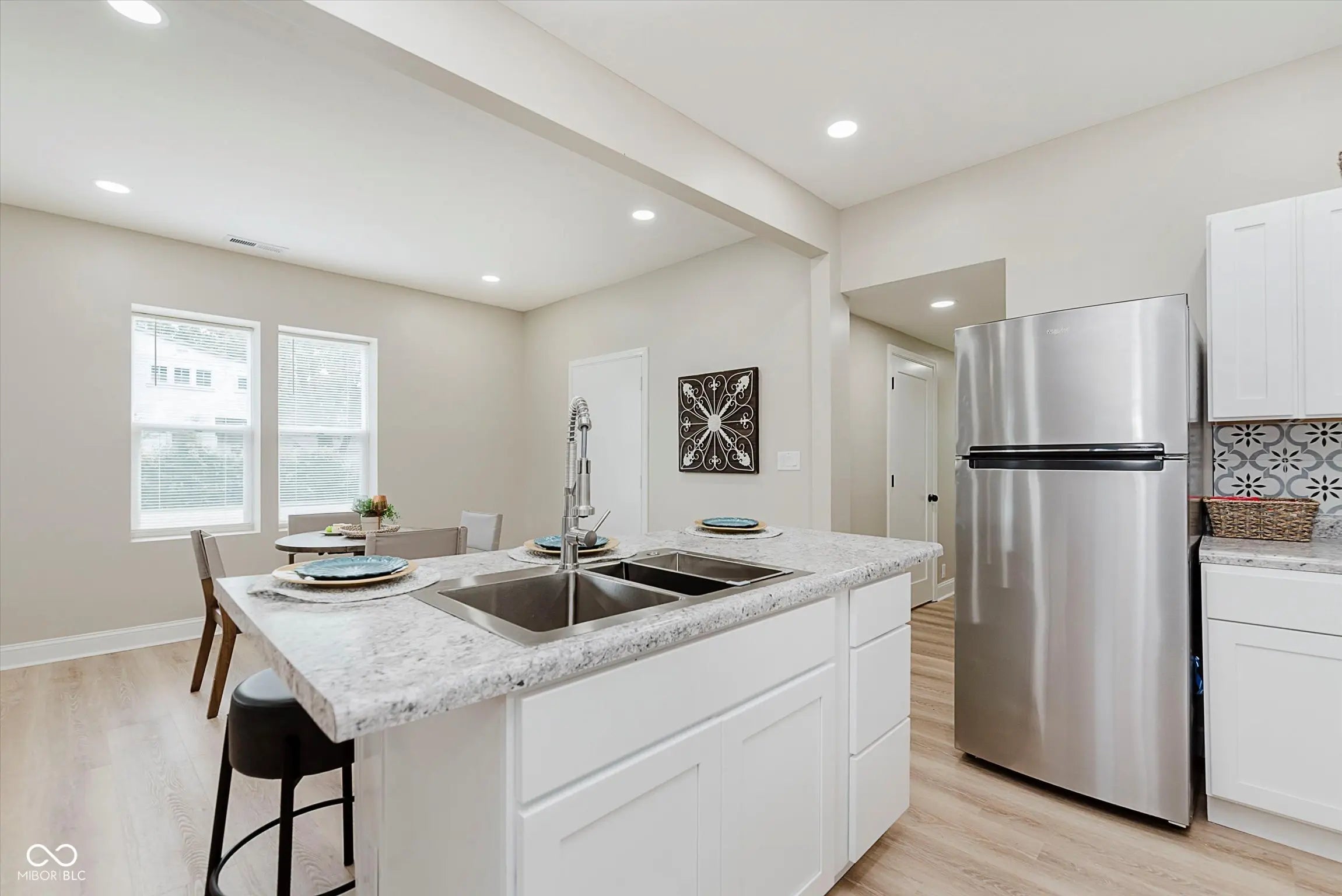 902 Rossville Avenue MLS 22054691 No Subdivision photo 10