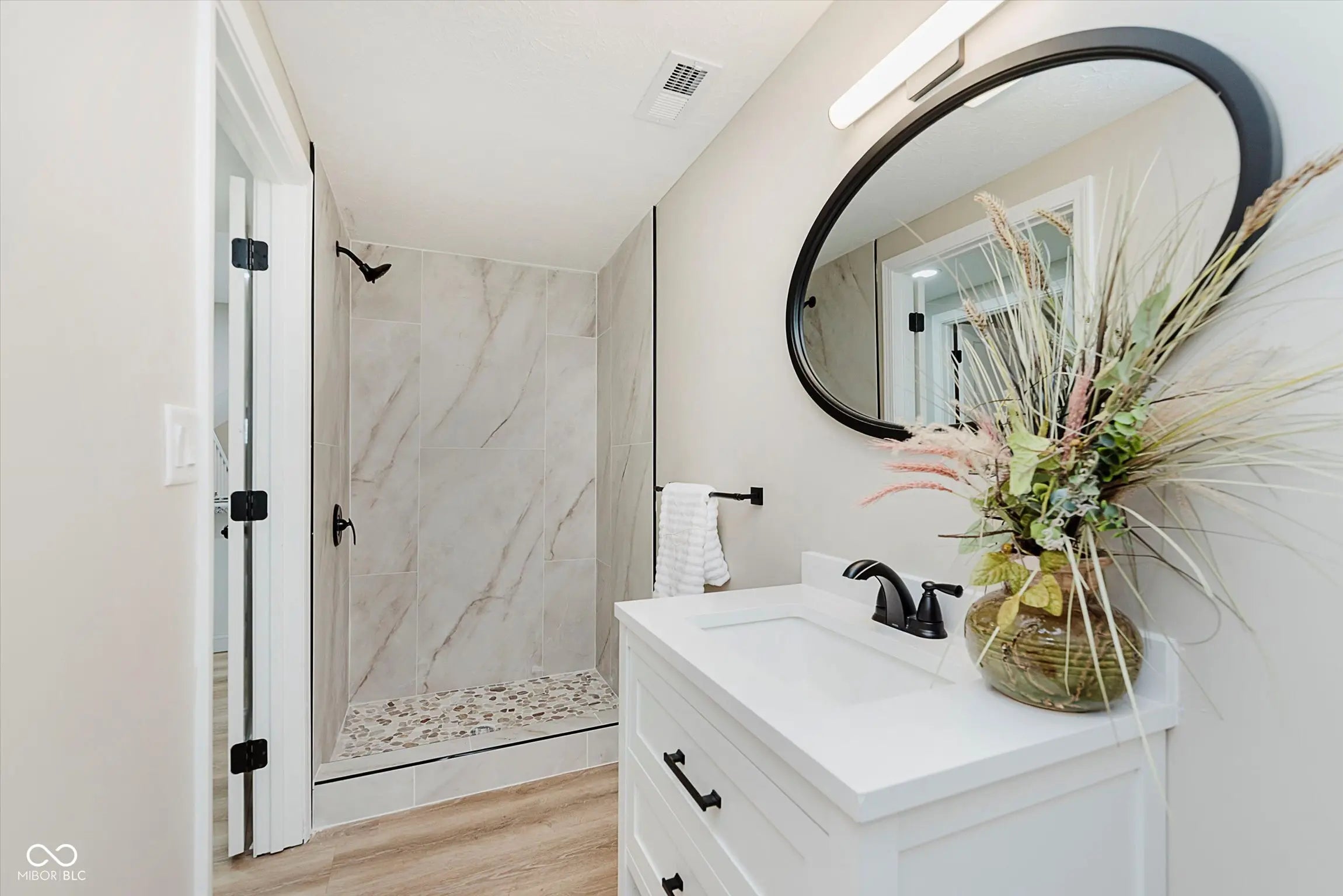 902 Rossville Avenue MLS 22054691 No Subdivision photo 15