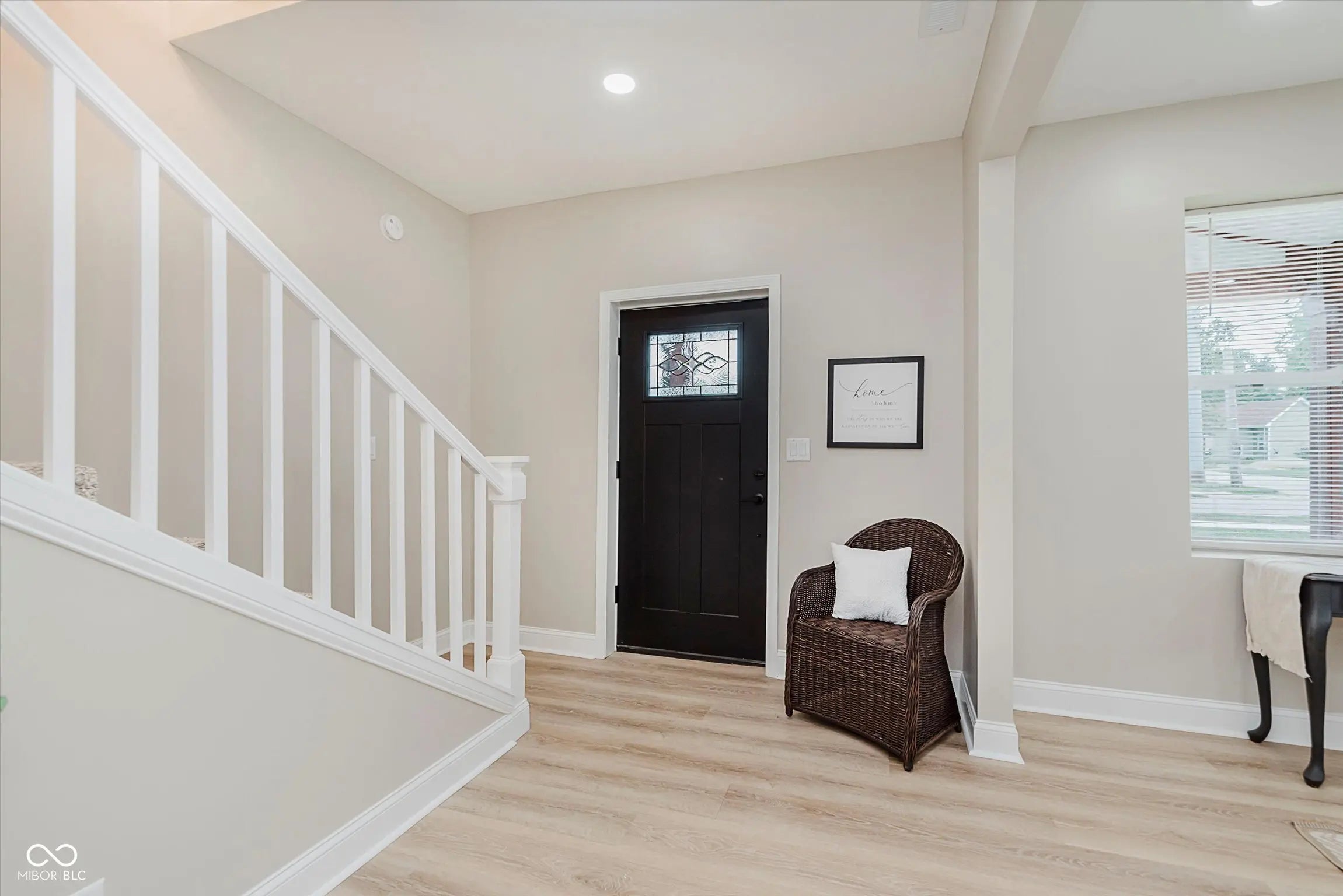 902 Rossville Avenue MLS 22054691 No Subdivision photo 2