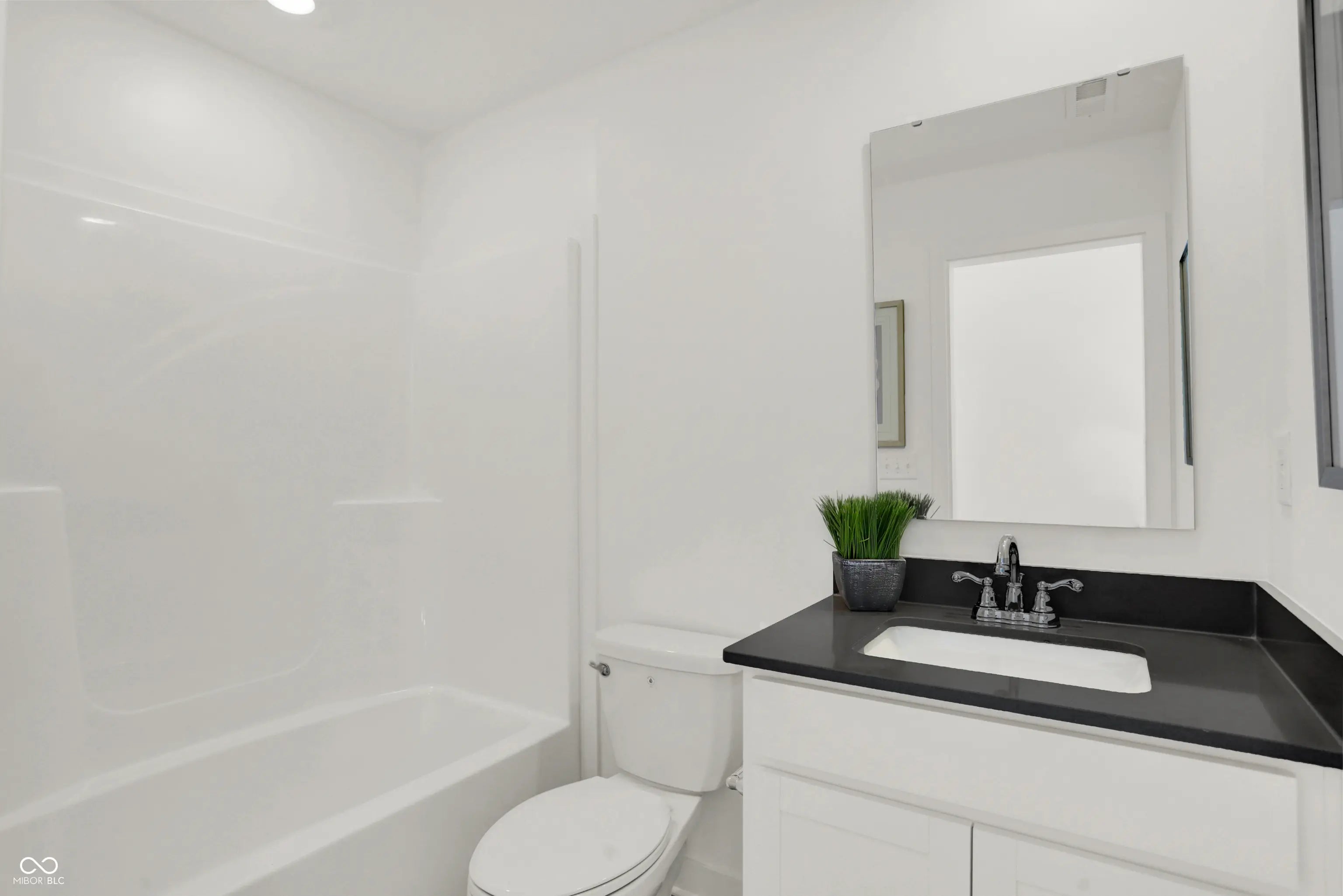 1496 Beyers Street North MLS 22054845 Beyers Estates photo 22