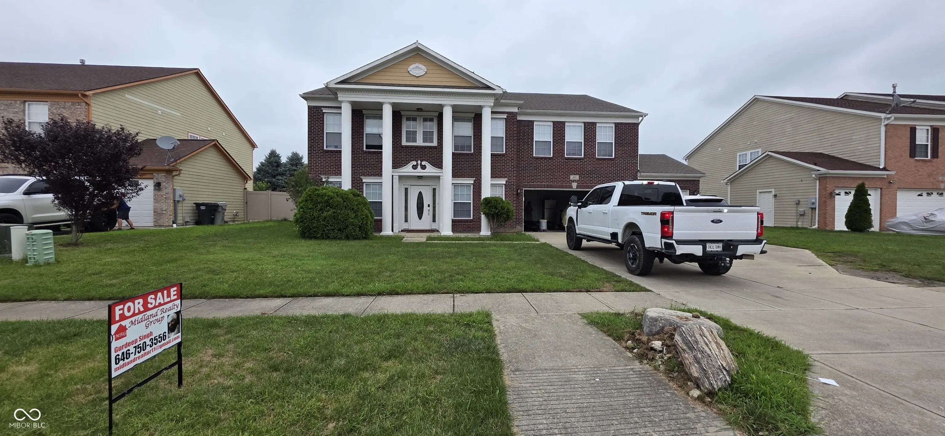 445 Heritage Drive, Greenwood