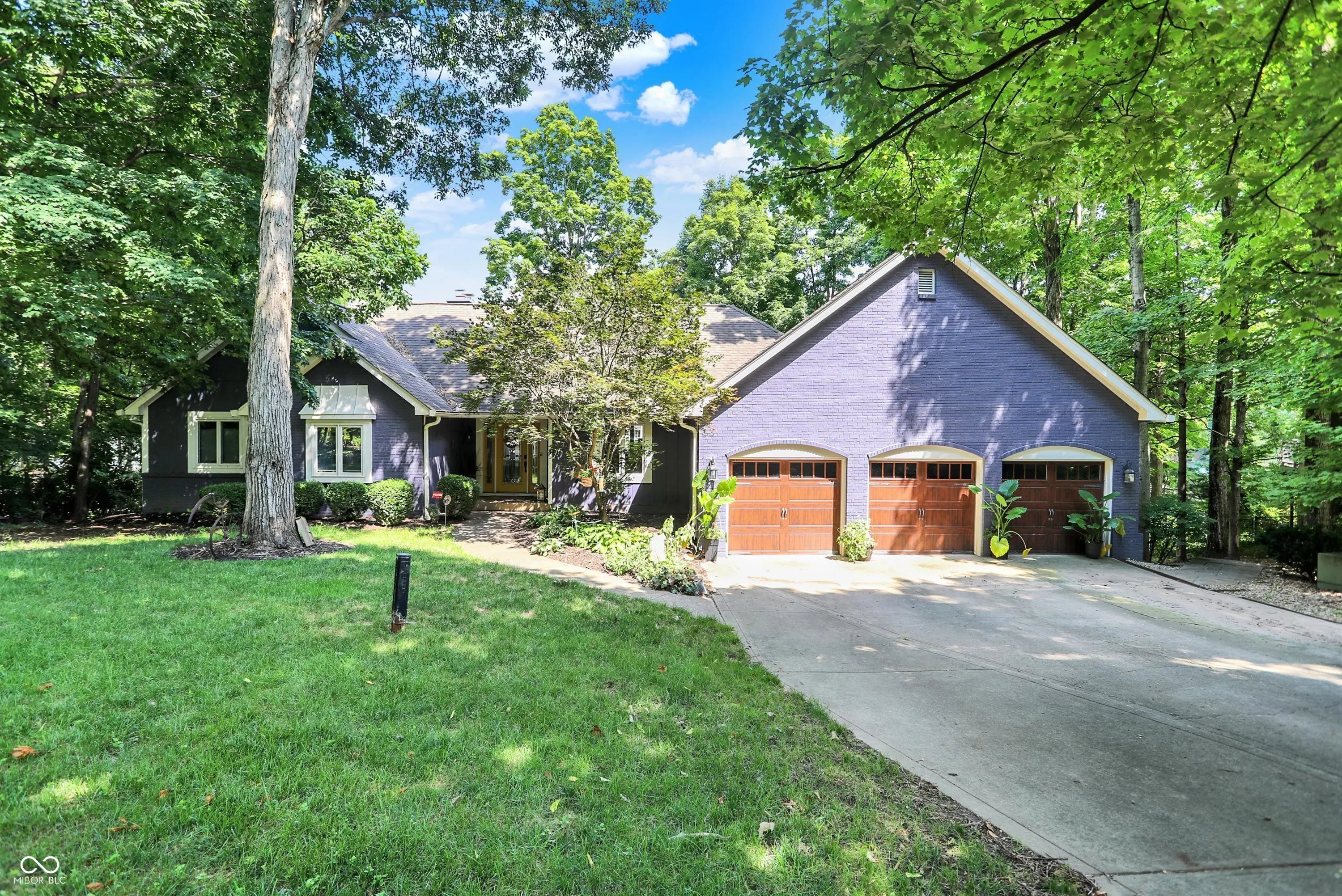 11712 Armada Court, Fishers