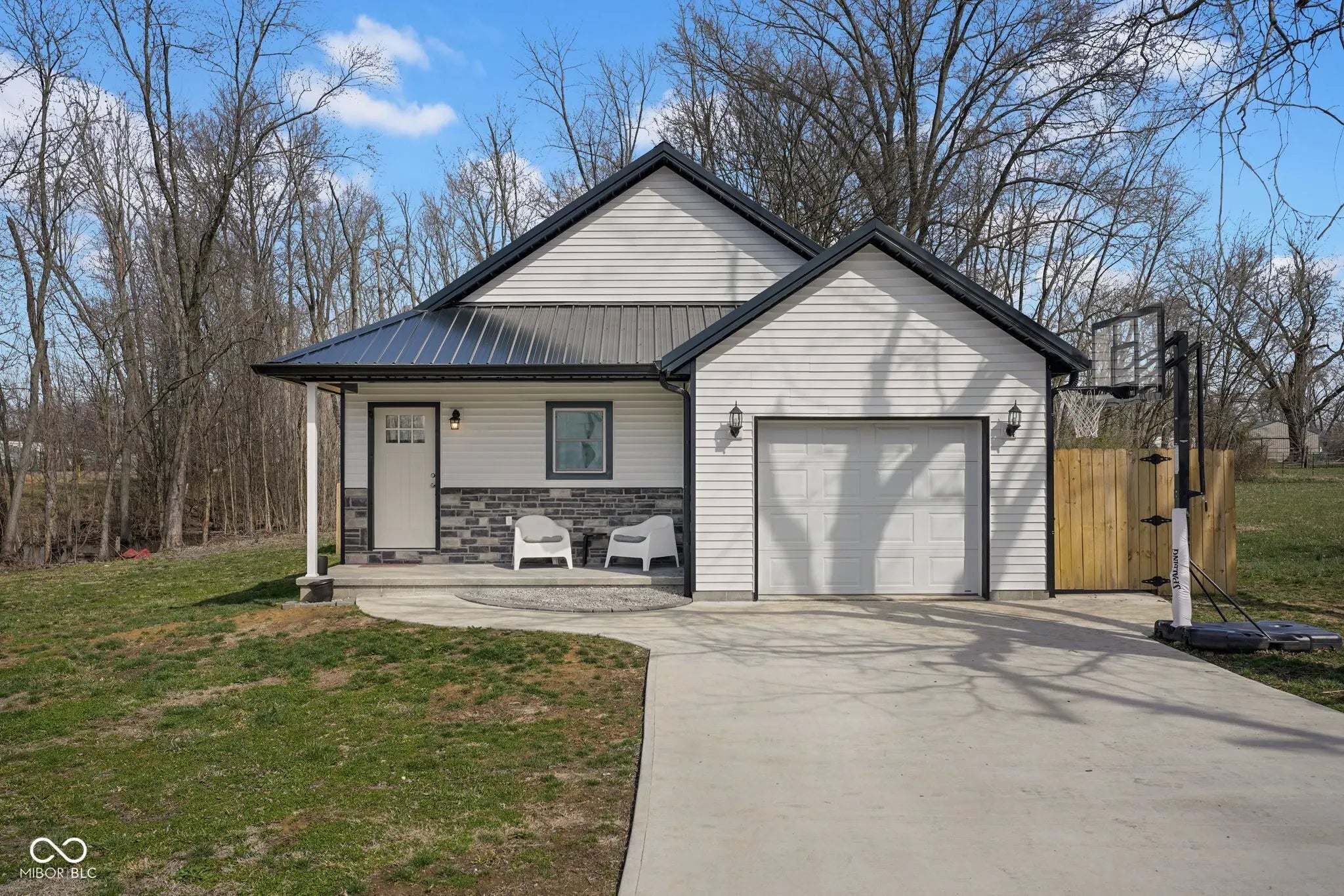608 E Chaney Street, Sullivan