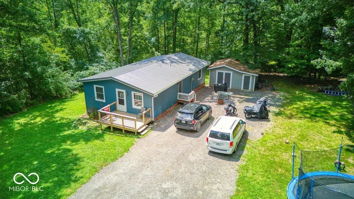 Photo of 7802 Center Lake Road Nineveh, IN 46164