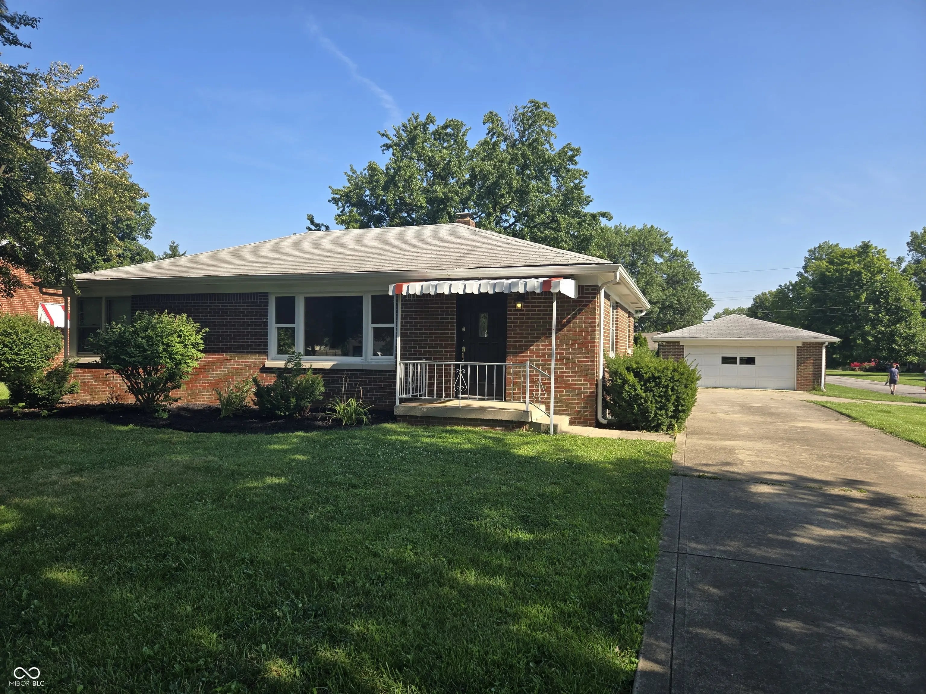 302 Maxwell Road, Indianapolis