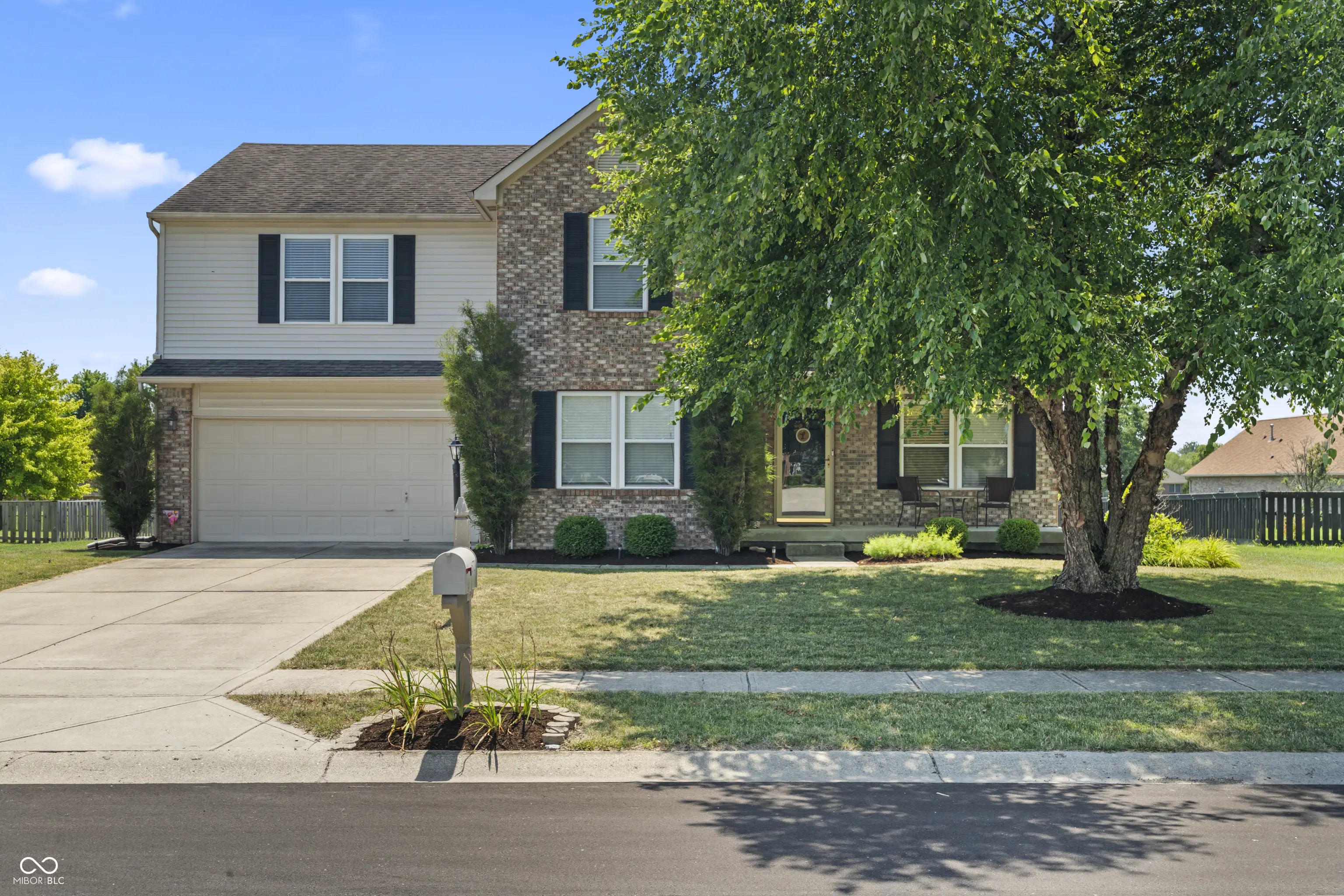 6729 Trailside Drive, Avon