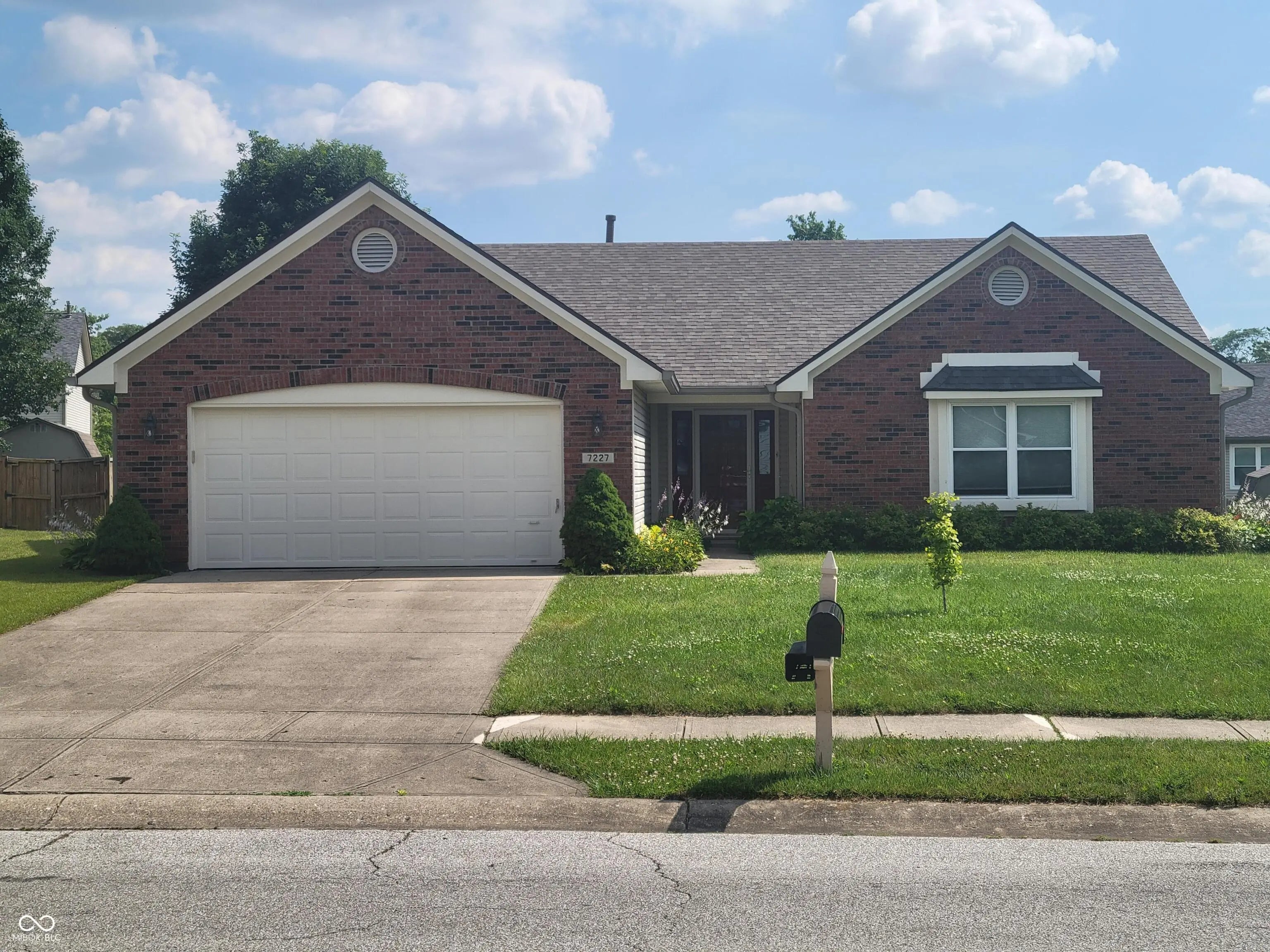 7227 Kidwell Drive, Indianapolis