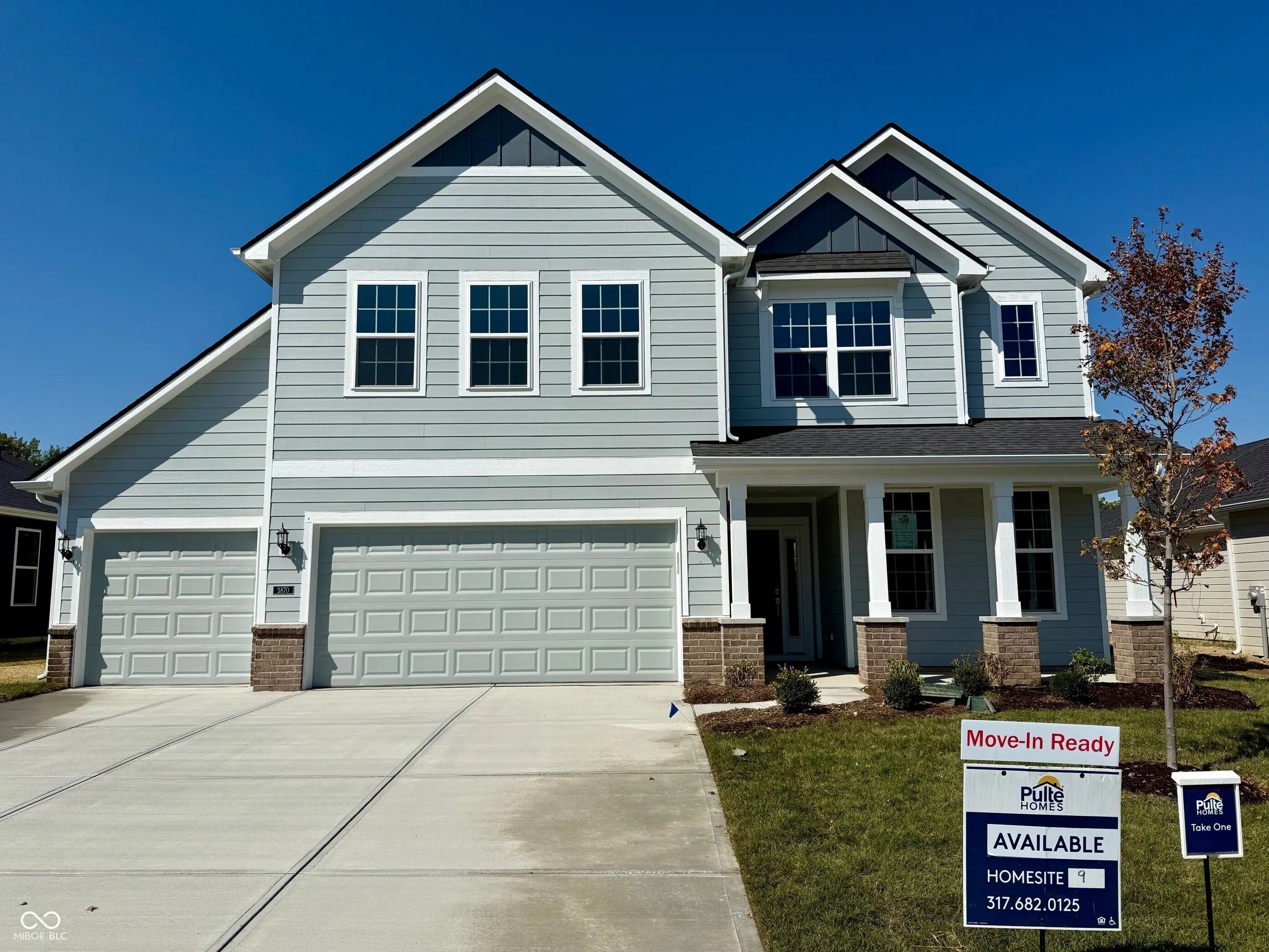 Photo of 3870 Goodwin Drive Zionsville, IN 46077