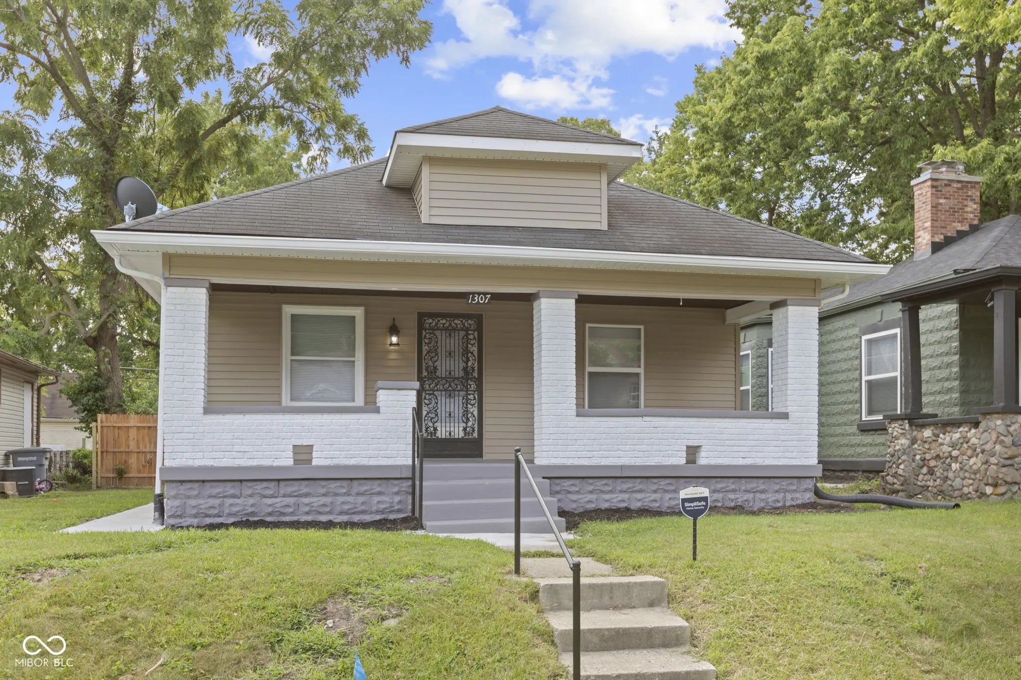 1307 W Congress Avenue, Indianapolis