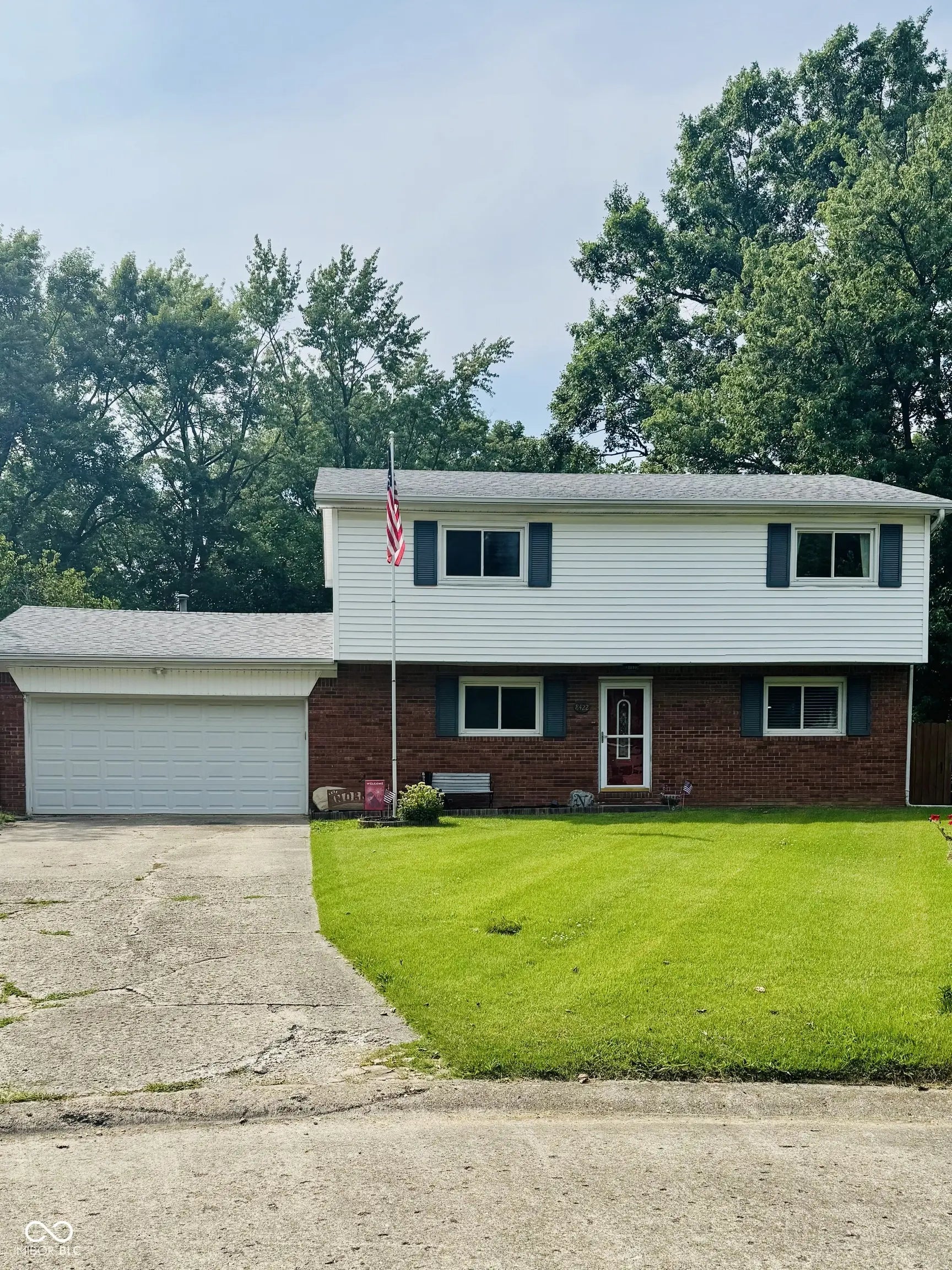 8422 Kankakee Court, Indianapolis