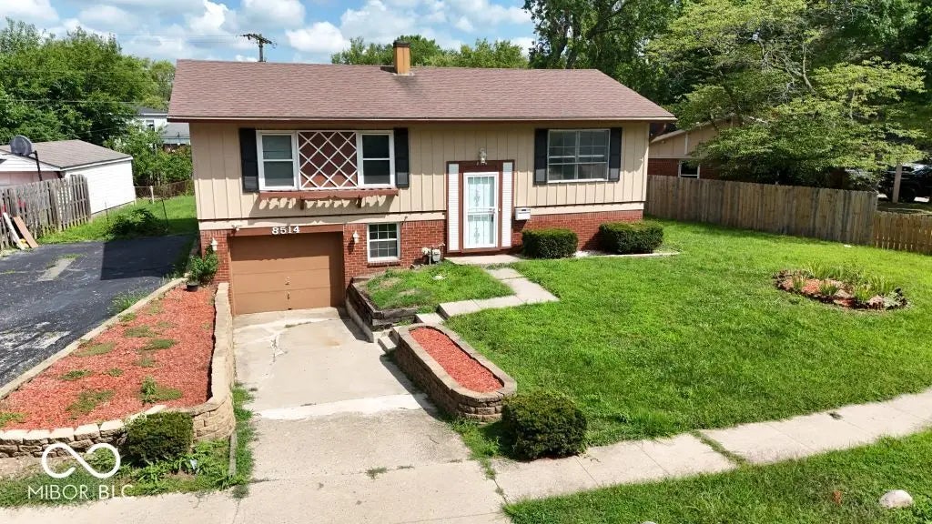 8514 E 36th Place, Indianapolis