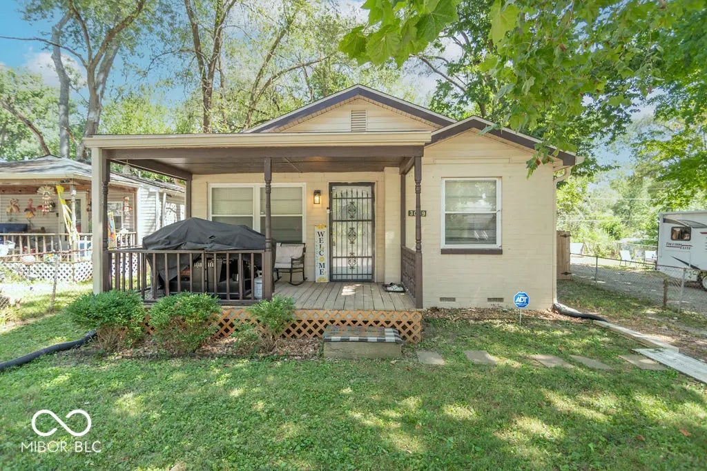 3049 S Roena Street, Indianapolis