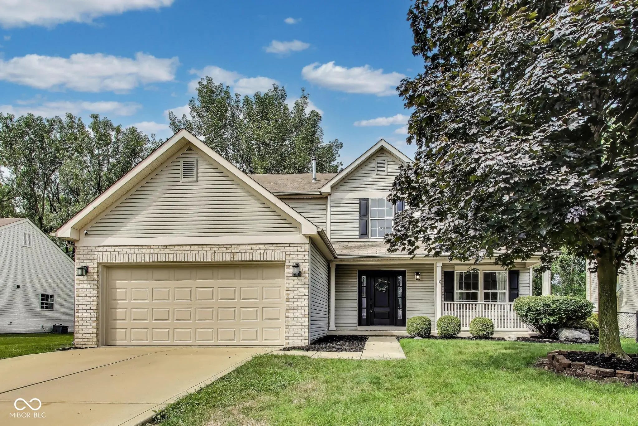 8960 Dickinson Court, Fishers