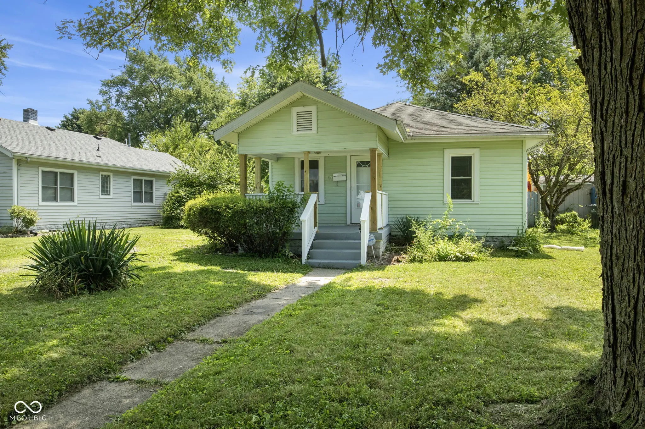 Photo of 115 South Drive Anderson, IN 46013