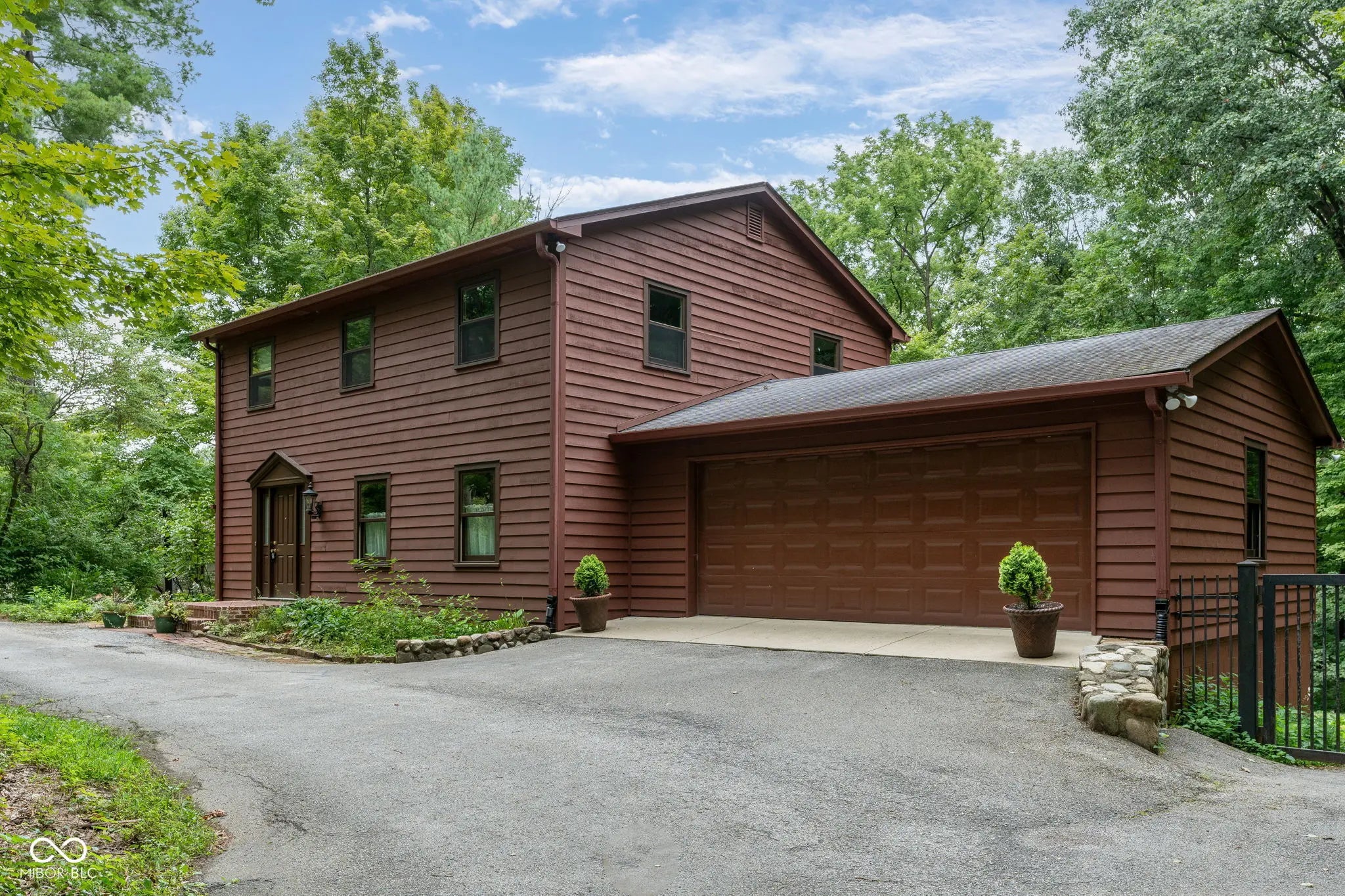 6631 Lee Road, Indianapolis