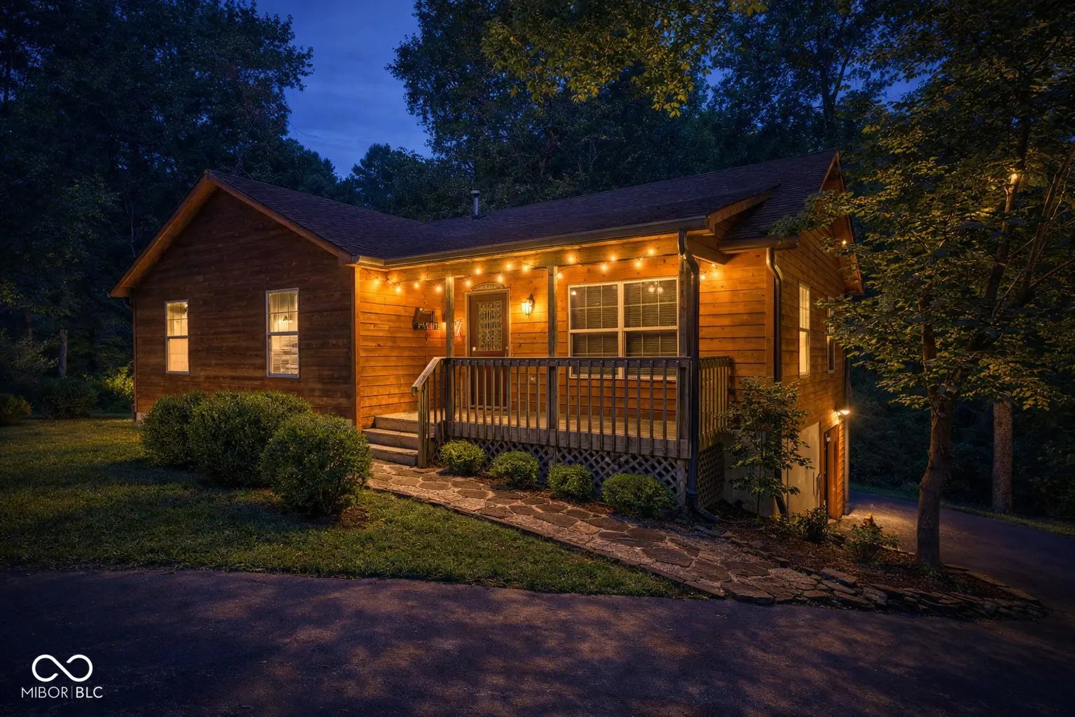 8157 Center Lake Road, Nineveh