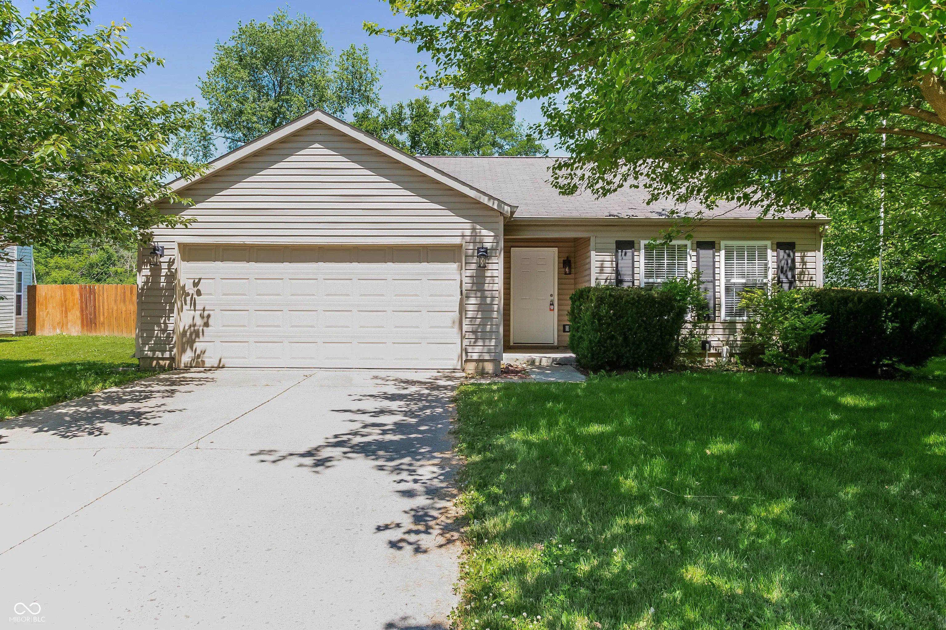 7114 Elias Circle, Indianapolis