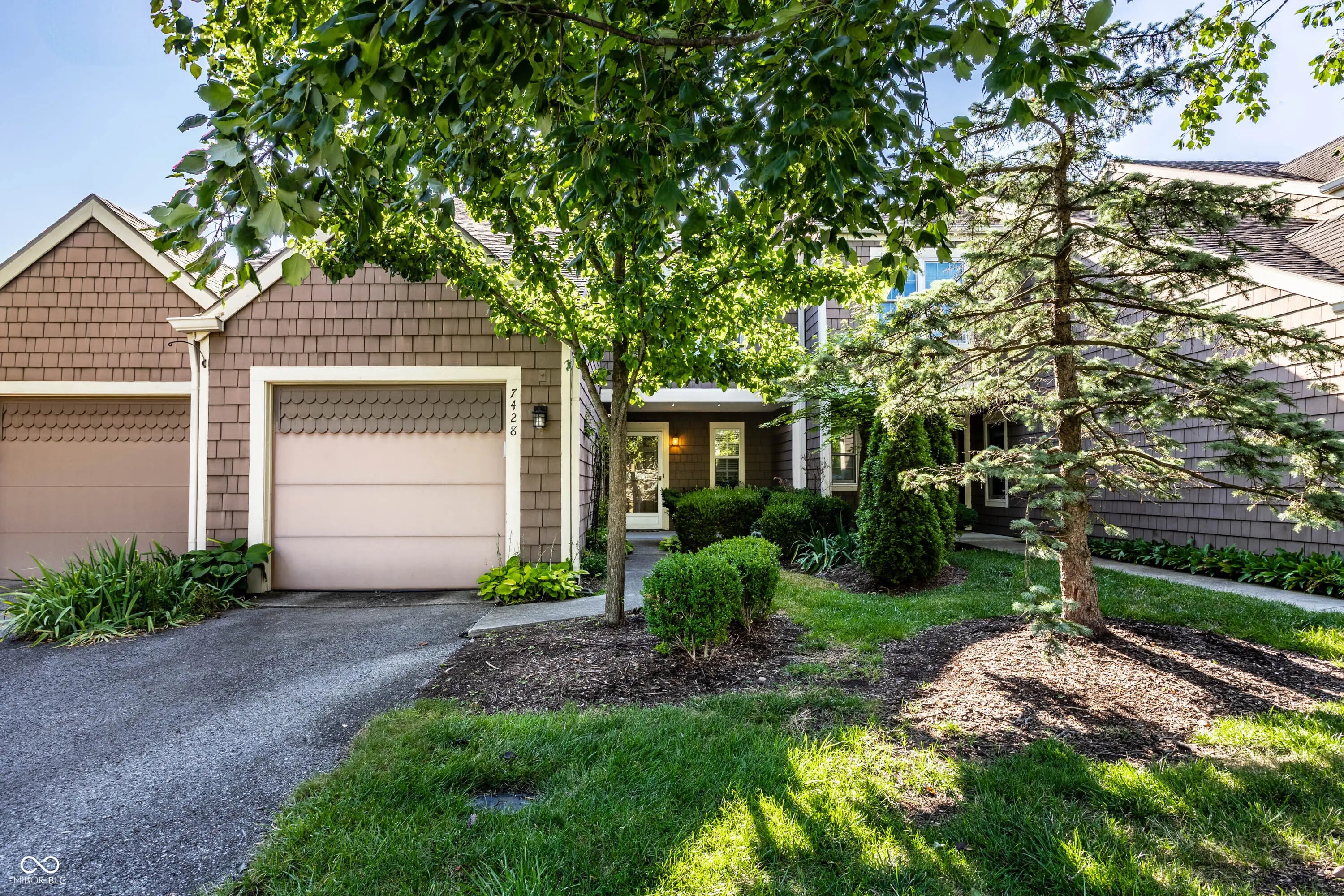 7428 Charrington Court, Indianapolis